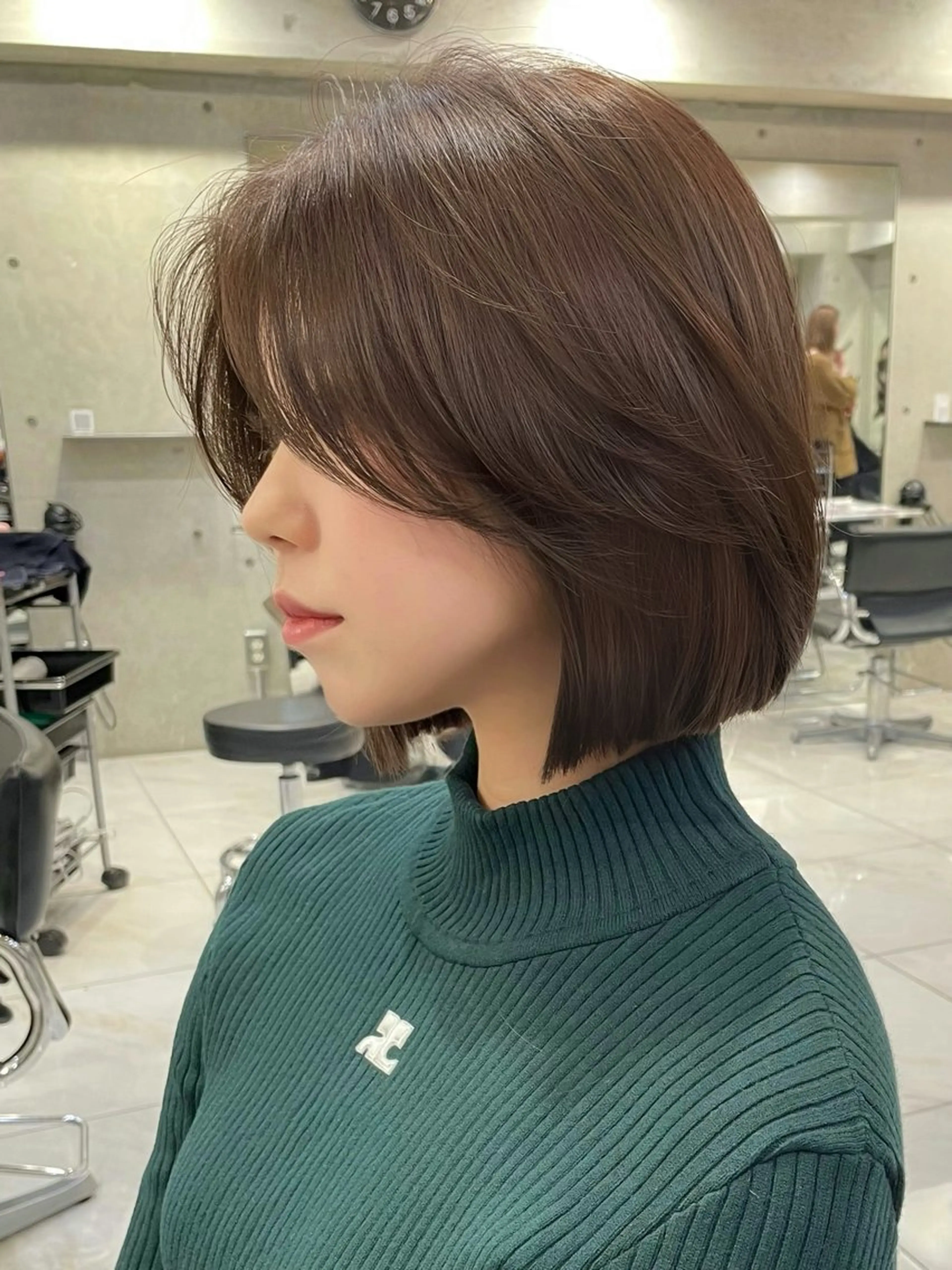 ミディアム ボブ SALOWIN 原宿ash店所属・伊藤 アクアのヘアスタイル