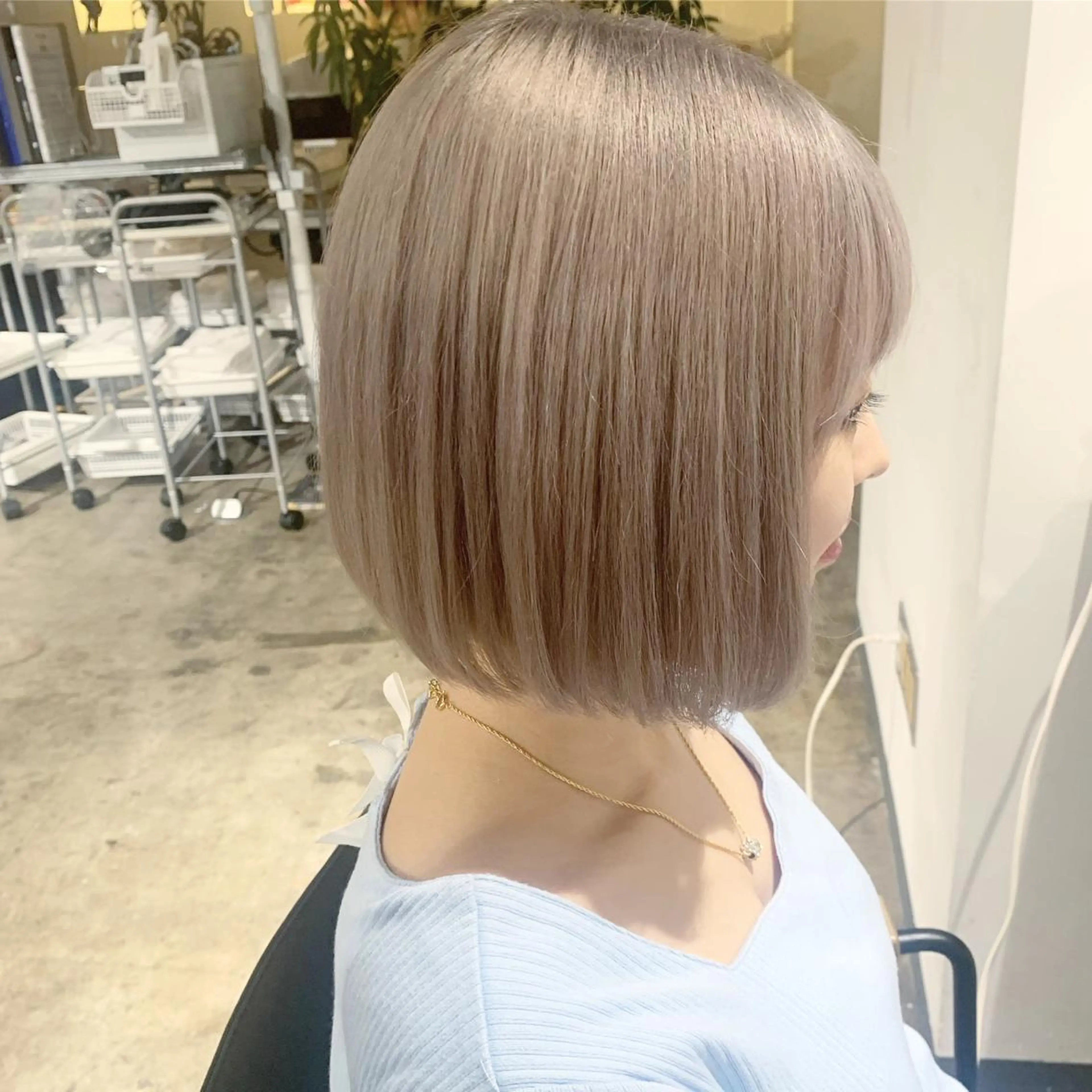 ミディアム etore 矢場町 南沙希のヘアスタイル