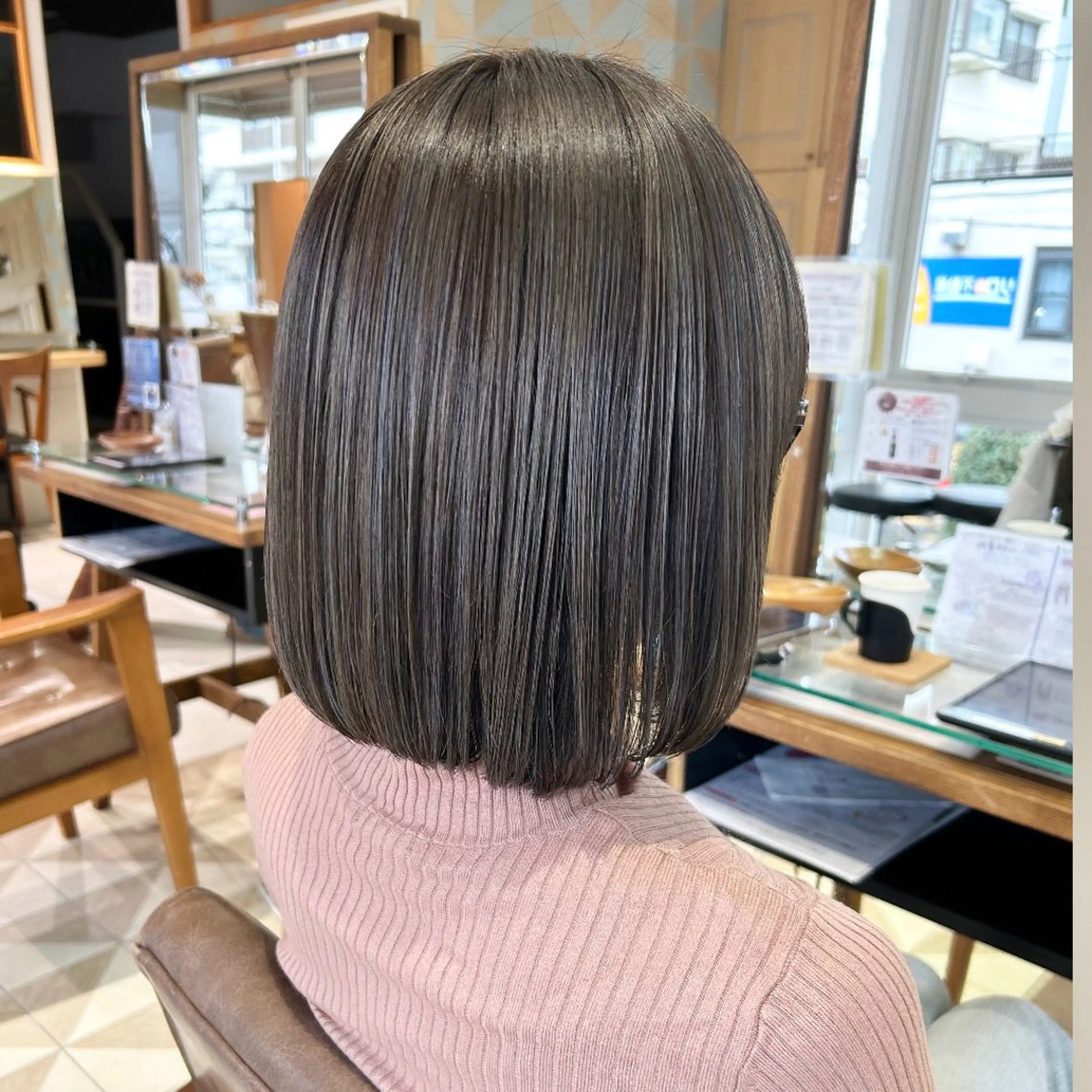 ミディアム カラー ヘアアレンジ カット ヘアカラー 吉水 彩乃 /ボブ/艶感カラーのヘアスタイル