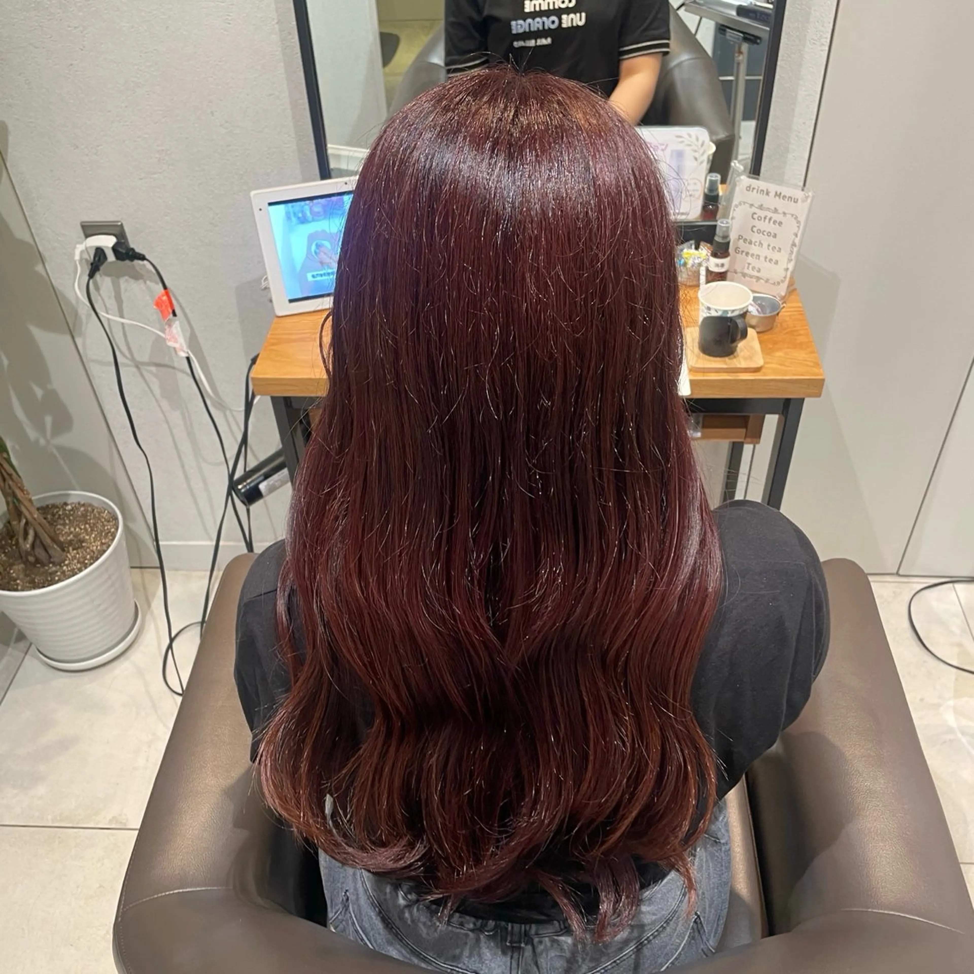 ロング ヘアカラー トリートメント ハルカ/暖色カラー/ ダブルカラーのヘアスタイル