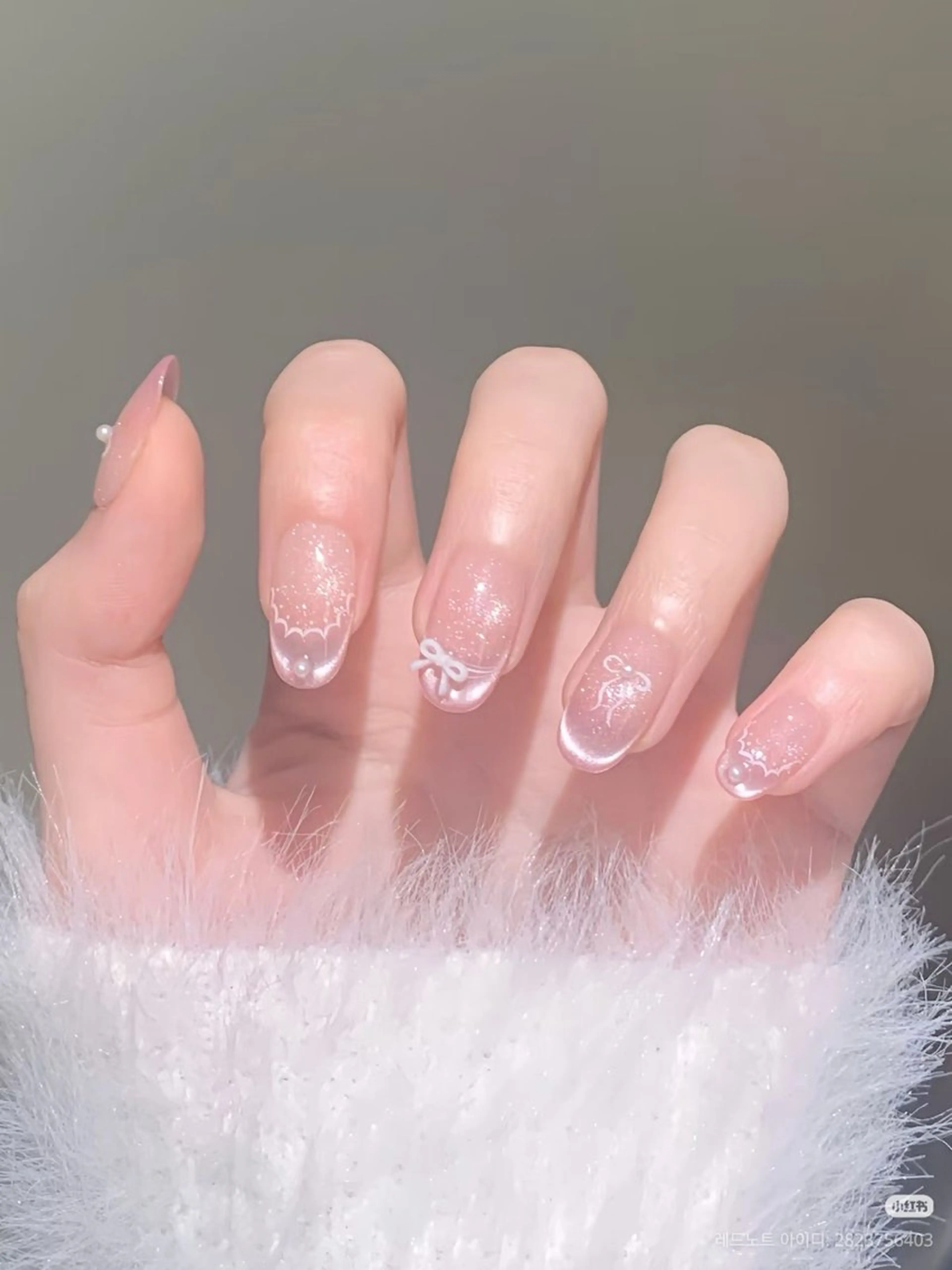 カラー グラデーションカラー ピンクカラー ハンドネイル AIN Nailのネイルデザイン