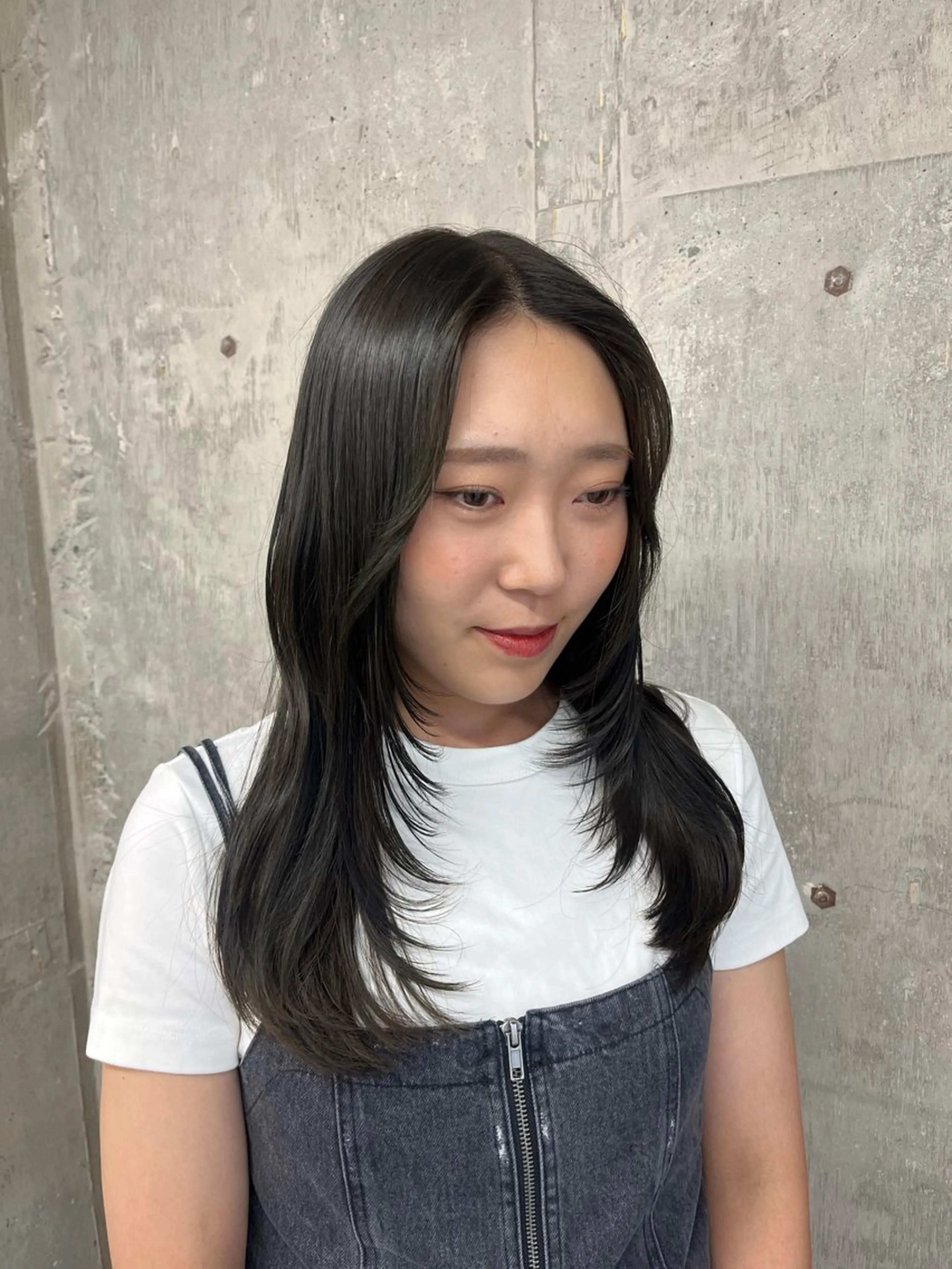 ロング カット オリーブ/レイヤー/ 酸性ストレート/ゆなのヘアスタイル