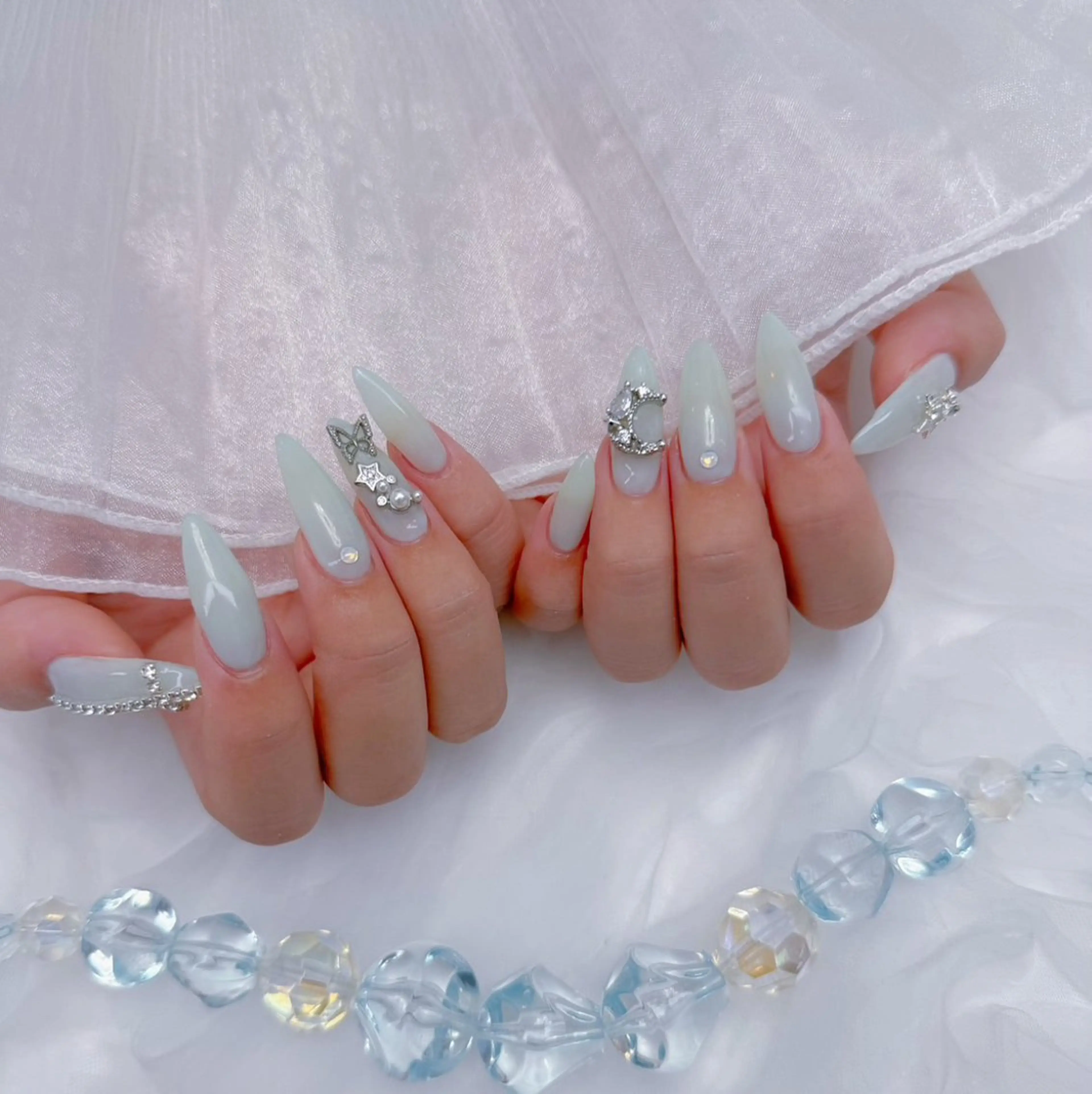 ネイル Romymoon nail帆南☾ ໋のネイルデザイン