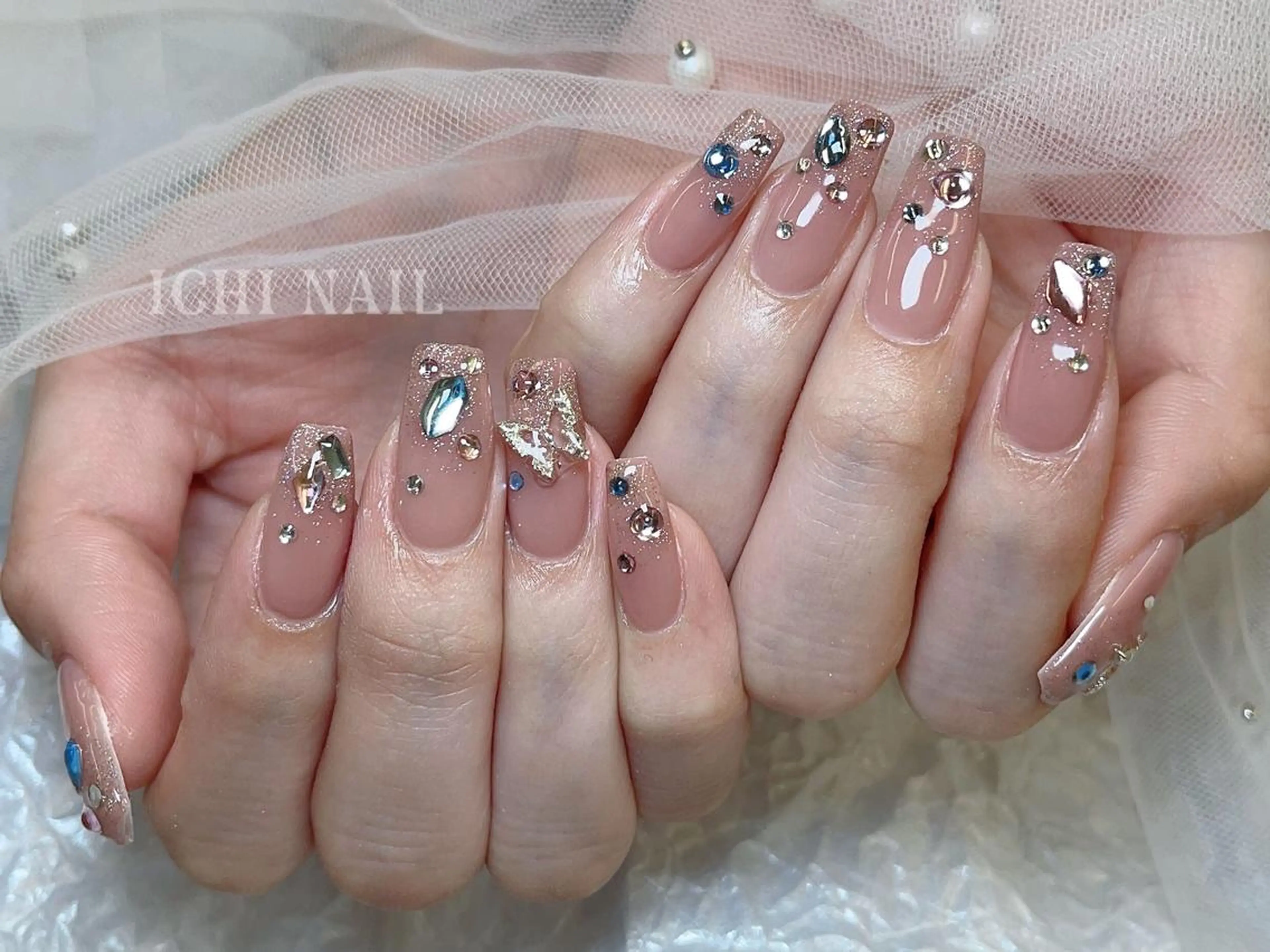 ネイル ハンドネイル 🍪 YOSHI🧋のネイルデザイン