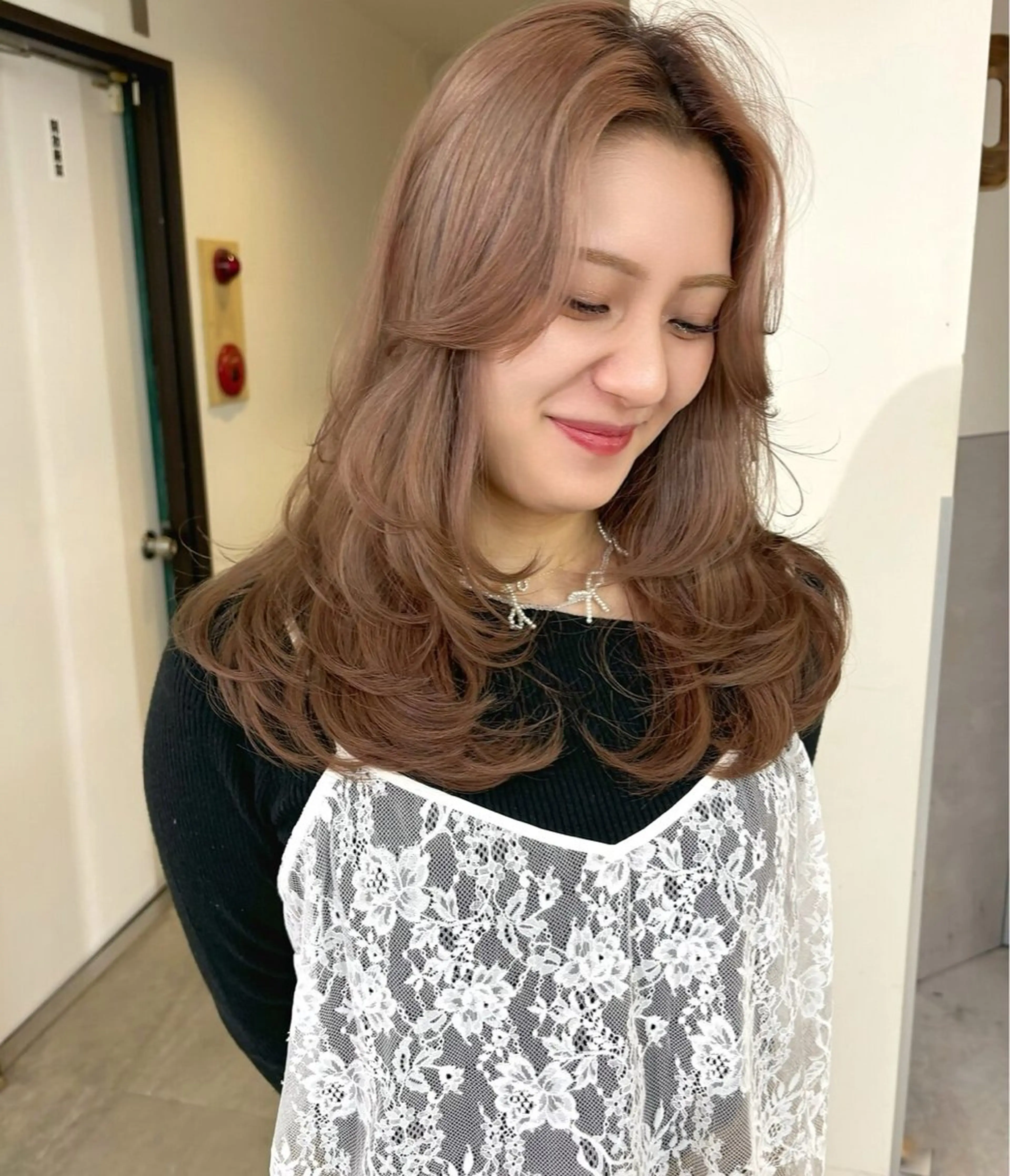 ロング YAMADA AIKAのヘアスタイル