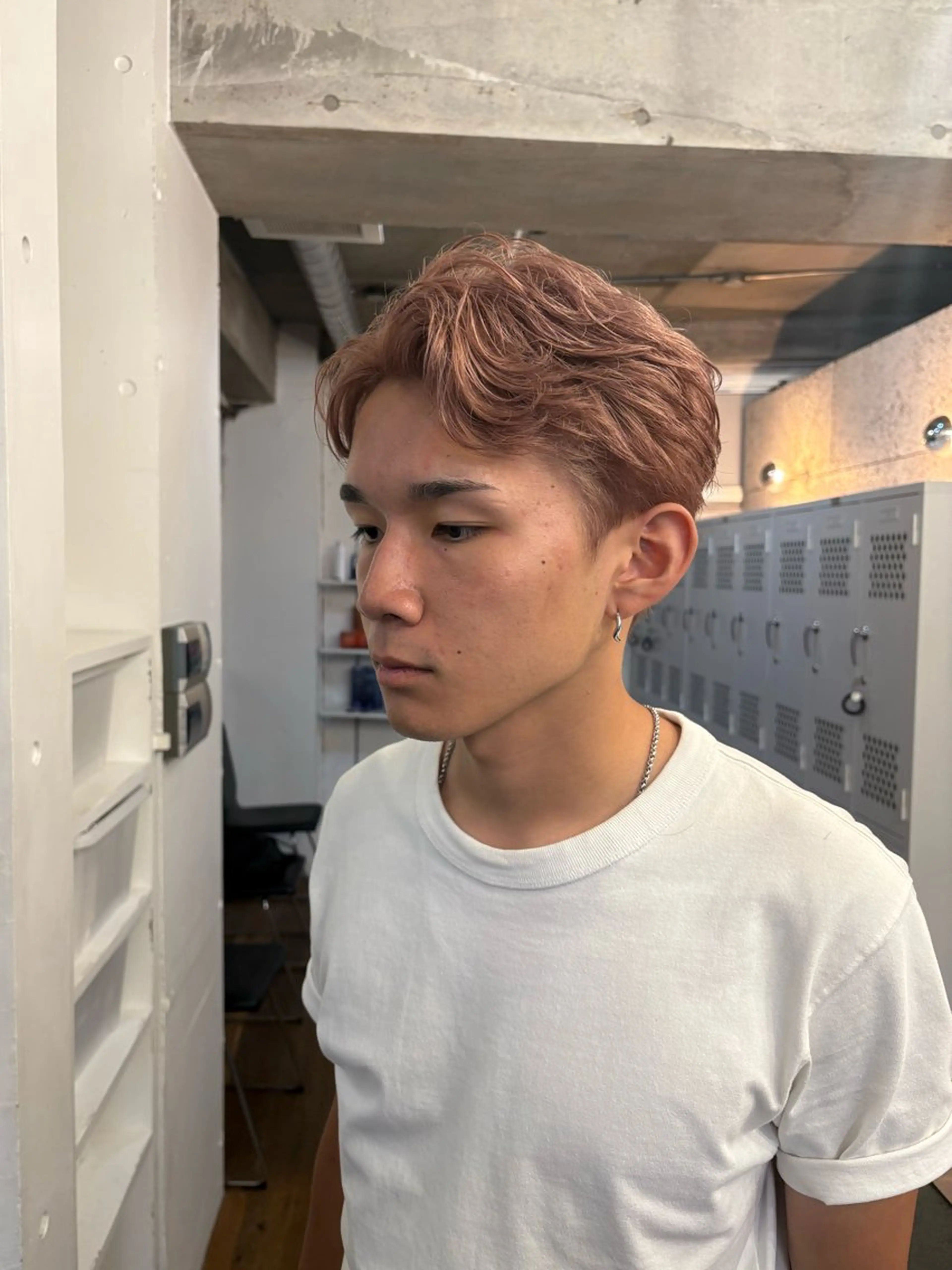 カラー メンズ グレージュ ピンクカラー パーマ特化/ カラー/廣田歩のヘアスタイル