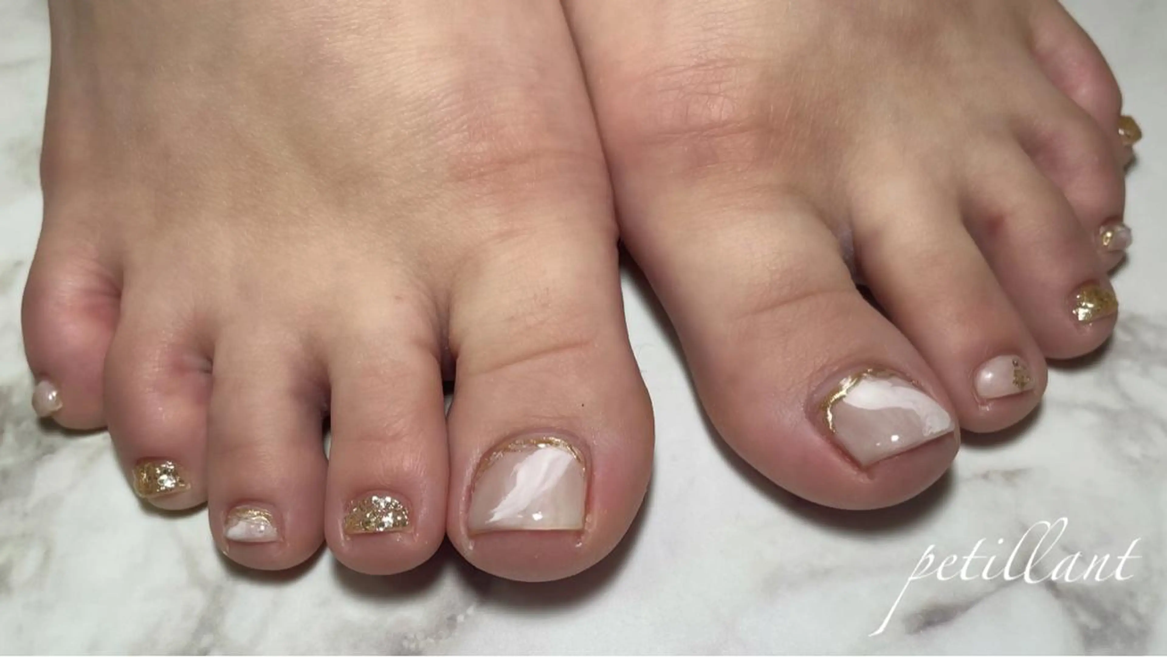 ネイル フットネイル petillant所属・nail salon petillantのネイルデザイン