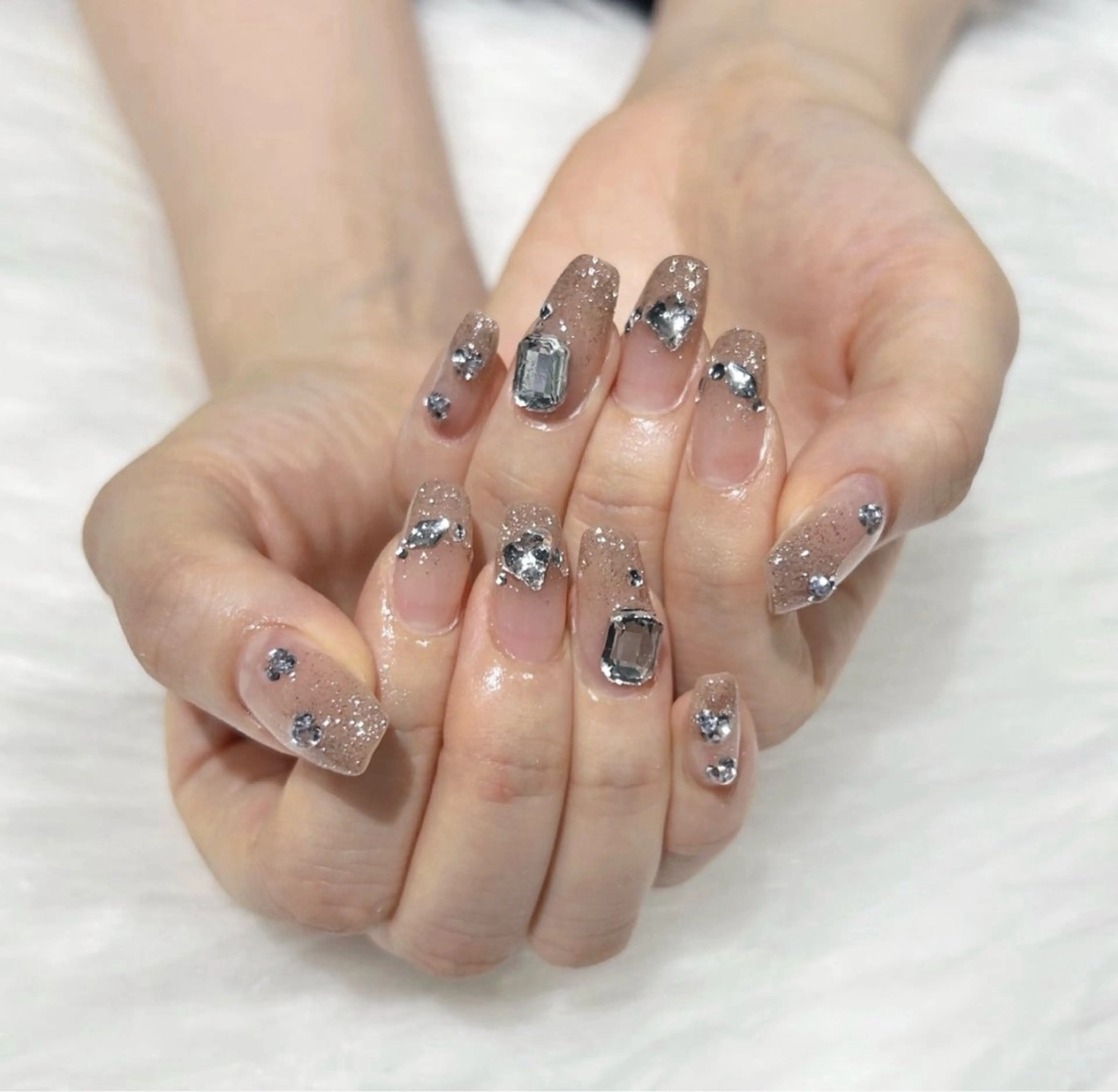 ネイル HIN NAILのネイルデザイン