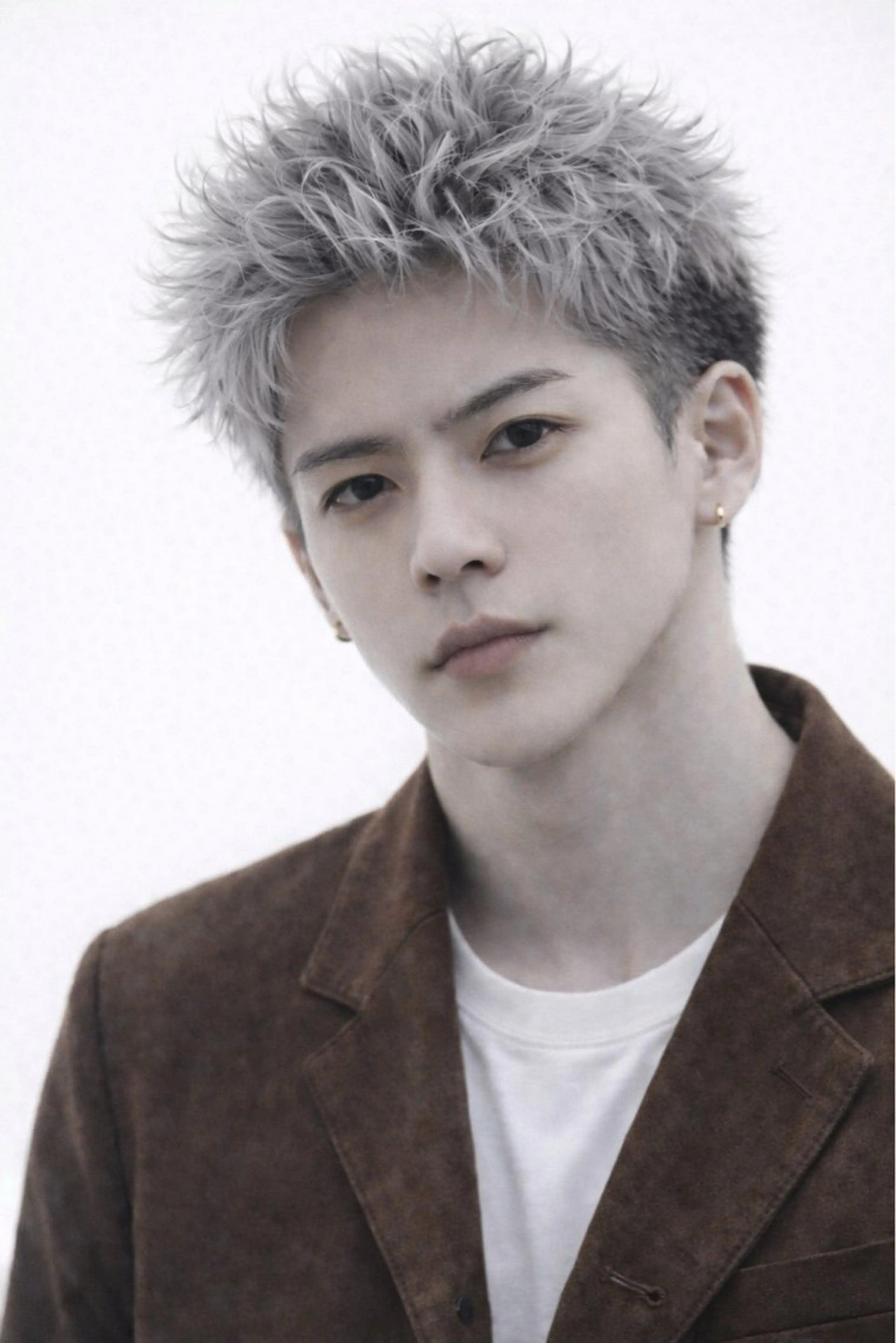 ショート カラー パーマ ヘアアレンジ メンズ スパイキーショート シルバー ショートヘア メンズNo.1美容師 Coshoのヘアスタイル