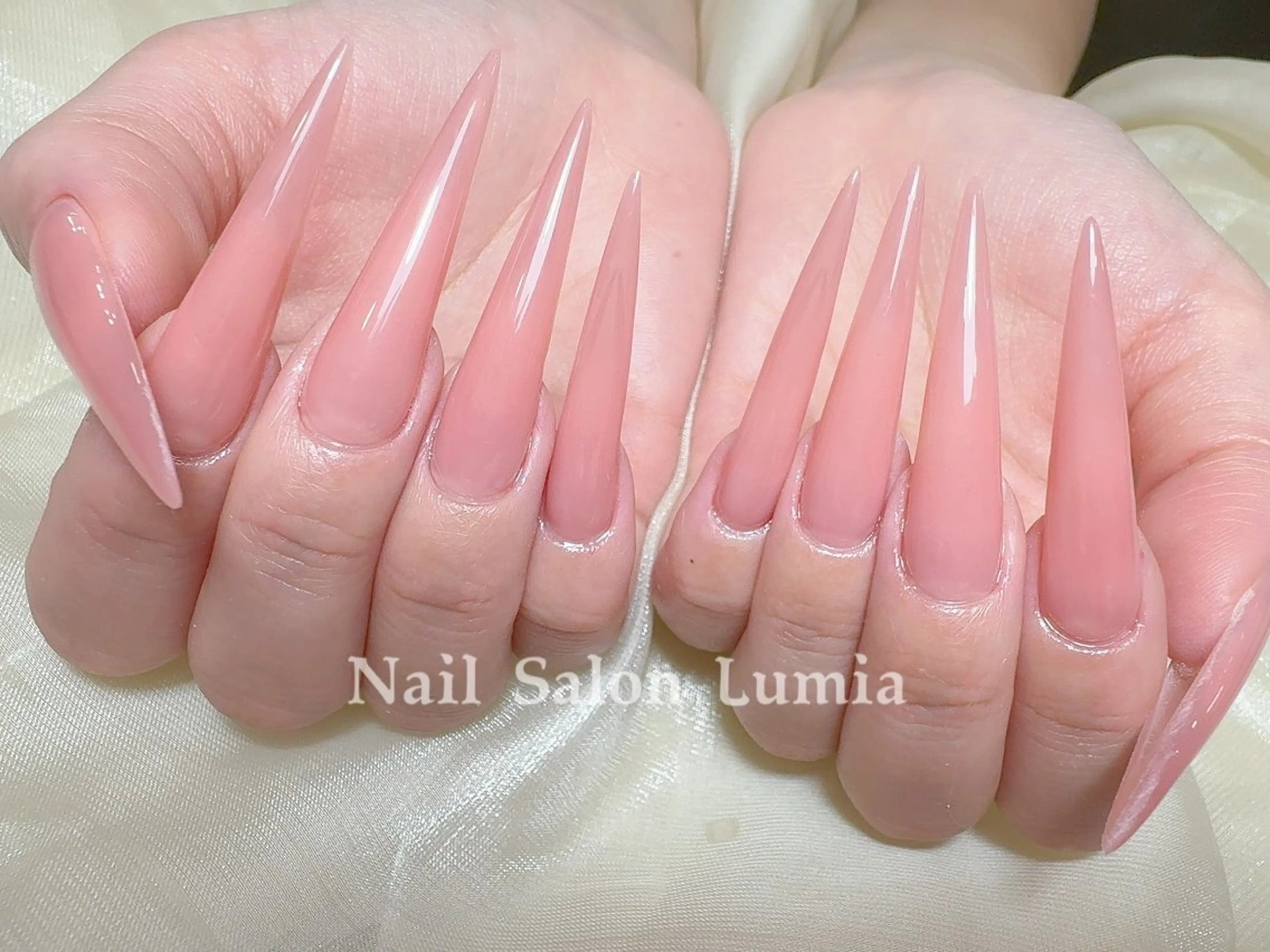 ネイル ハンドネイル ネイルサロン ルミア Lumia 店長のネイルデザイン