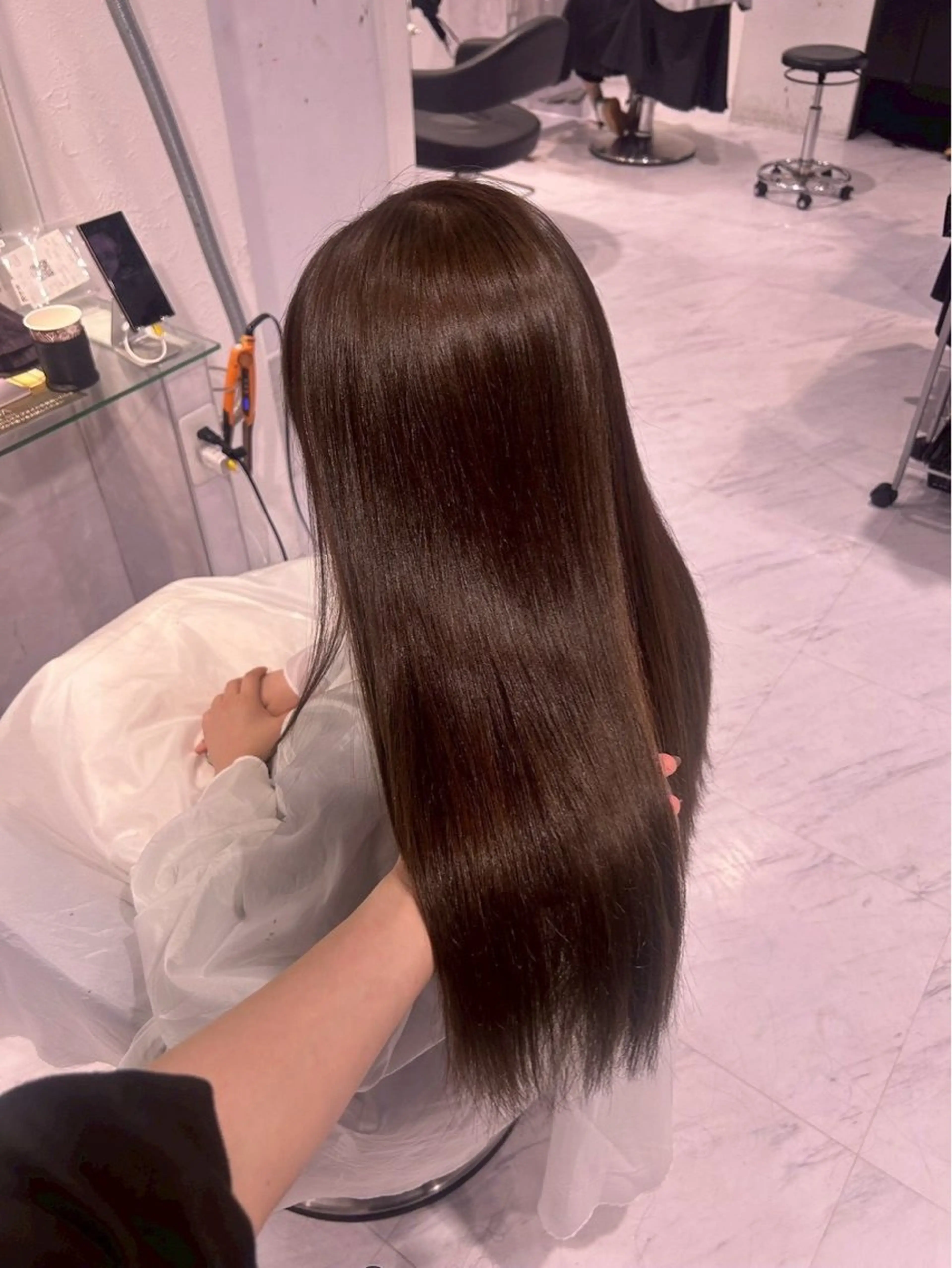 ロング トリートメント 韓国ワンホン透明感 カラー✨🖤ここあのヘアスタイル