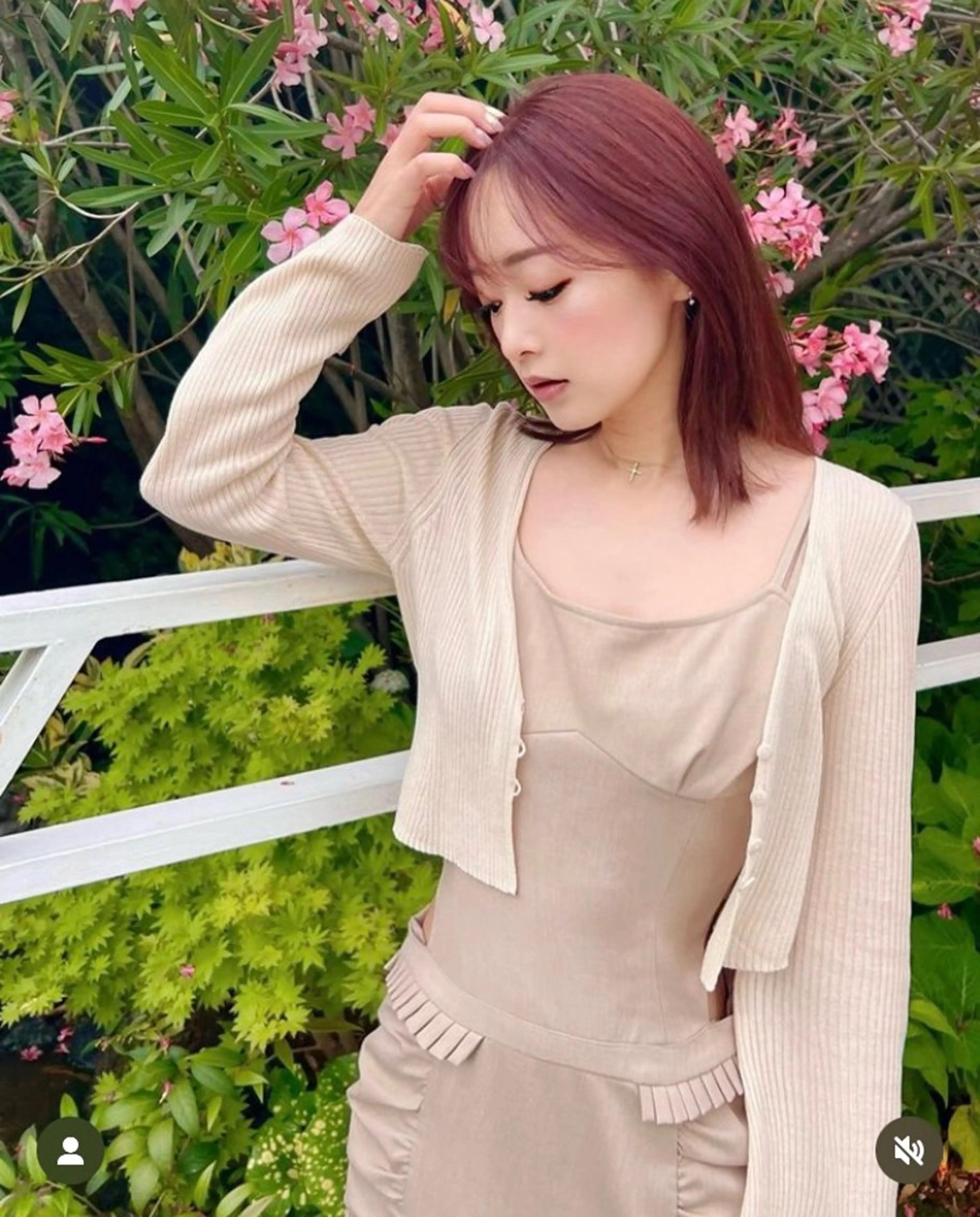 ミディアム カラー ブリーチ 透明感カラー 井澤 一真のヘアスタイル