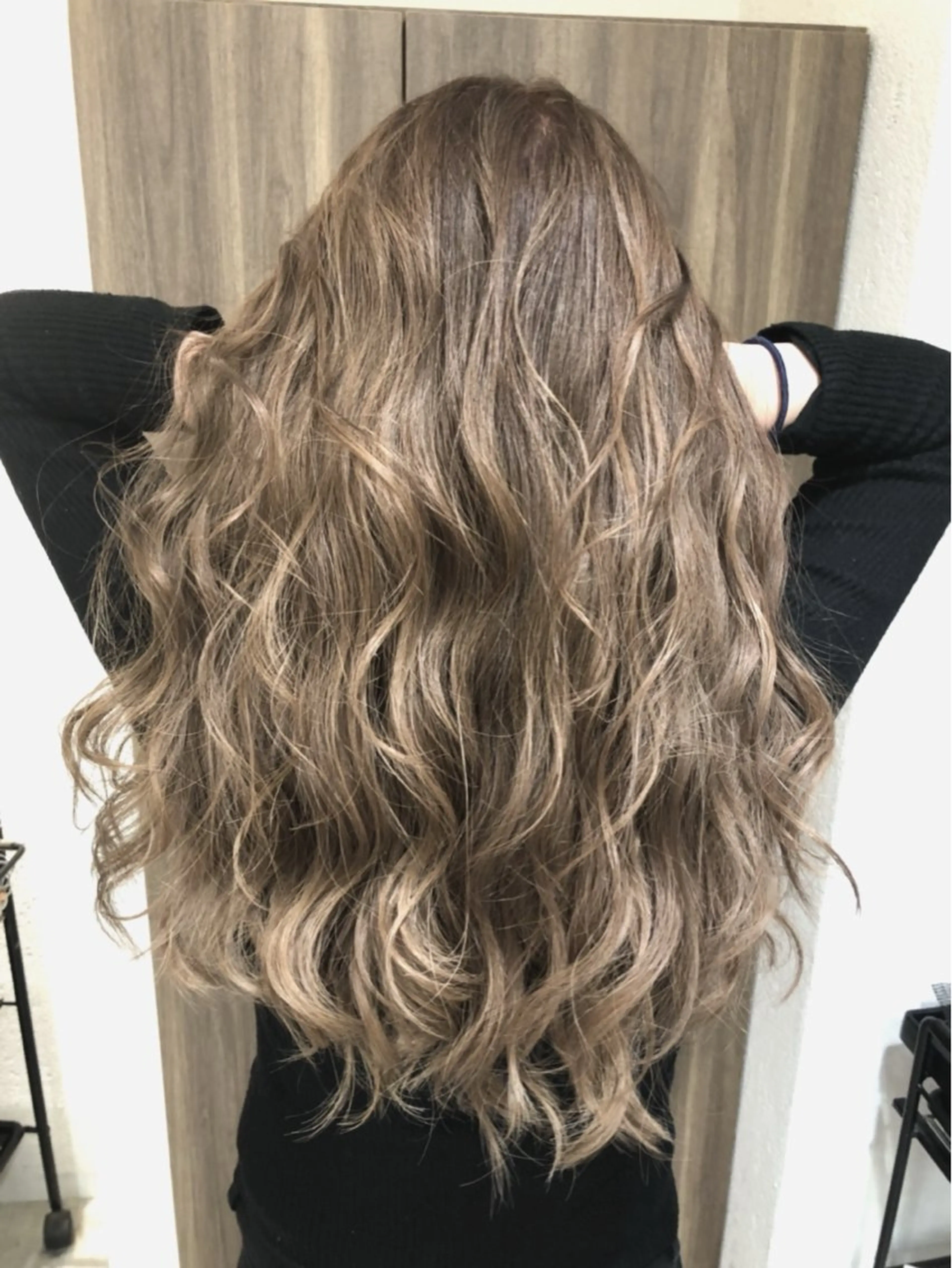 ロング カラー Ryujiハイトーン /デザインカラーのヘアスタイル