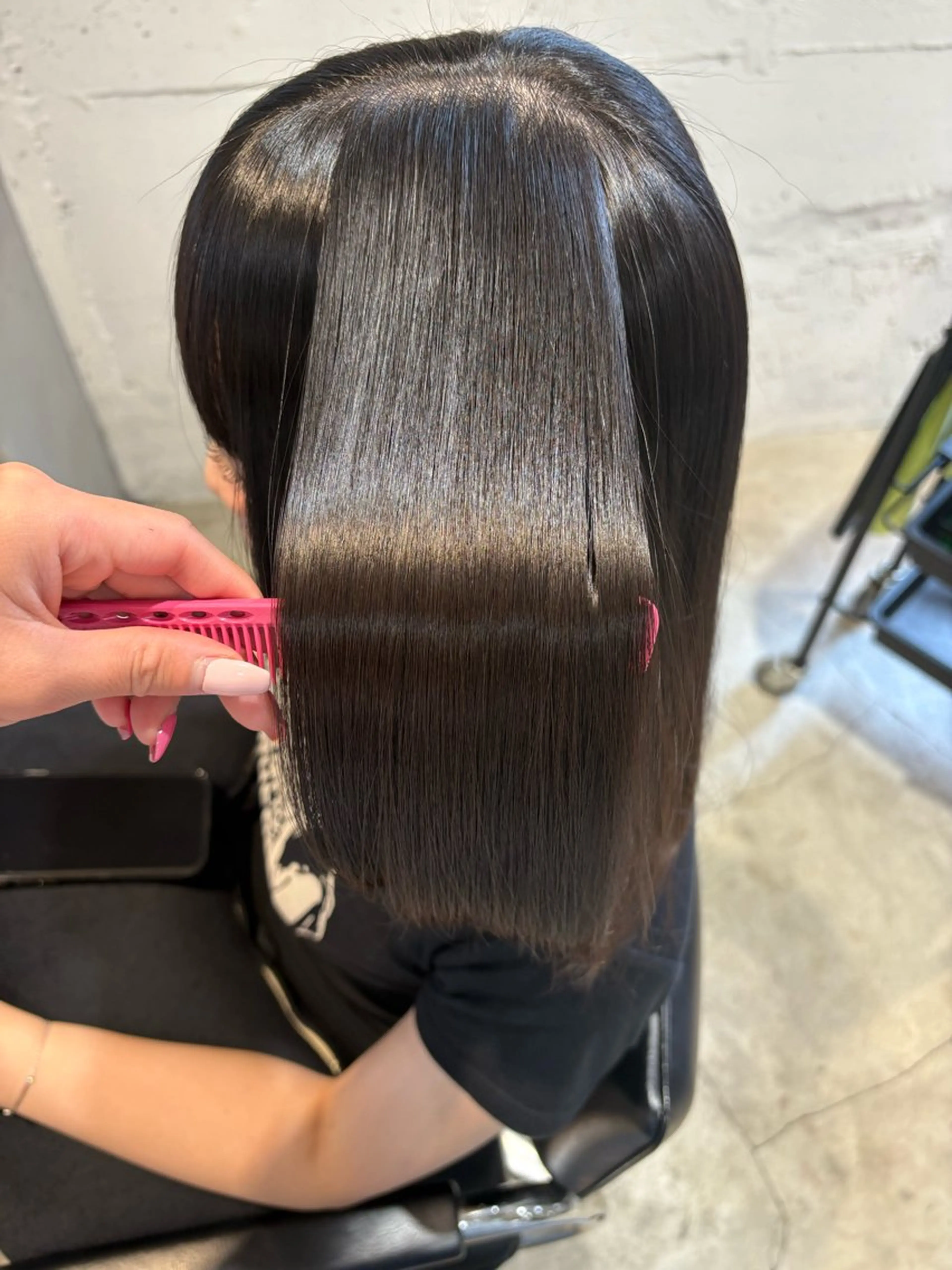 ミディアム 縮毛矯正 縮毛矯正 トリートメント Juna✂️ レイヤー / ボブのヘアスタイル