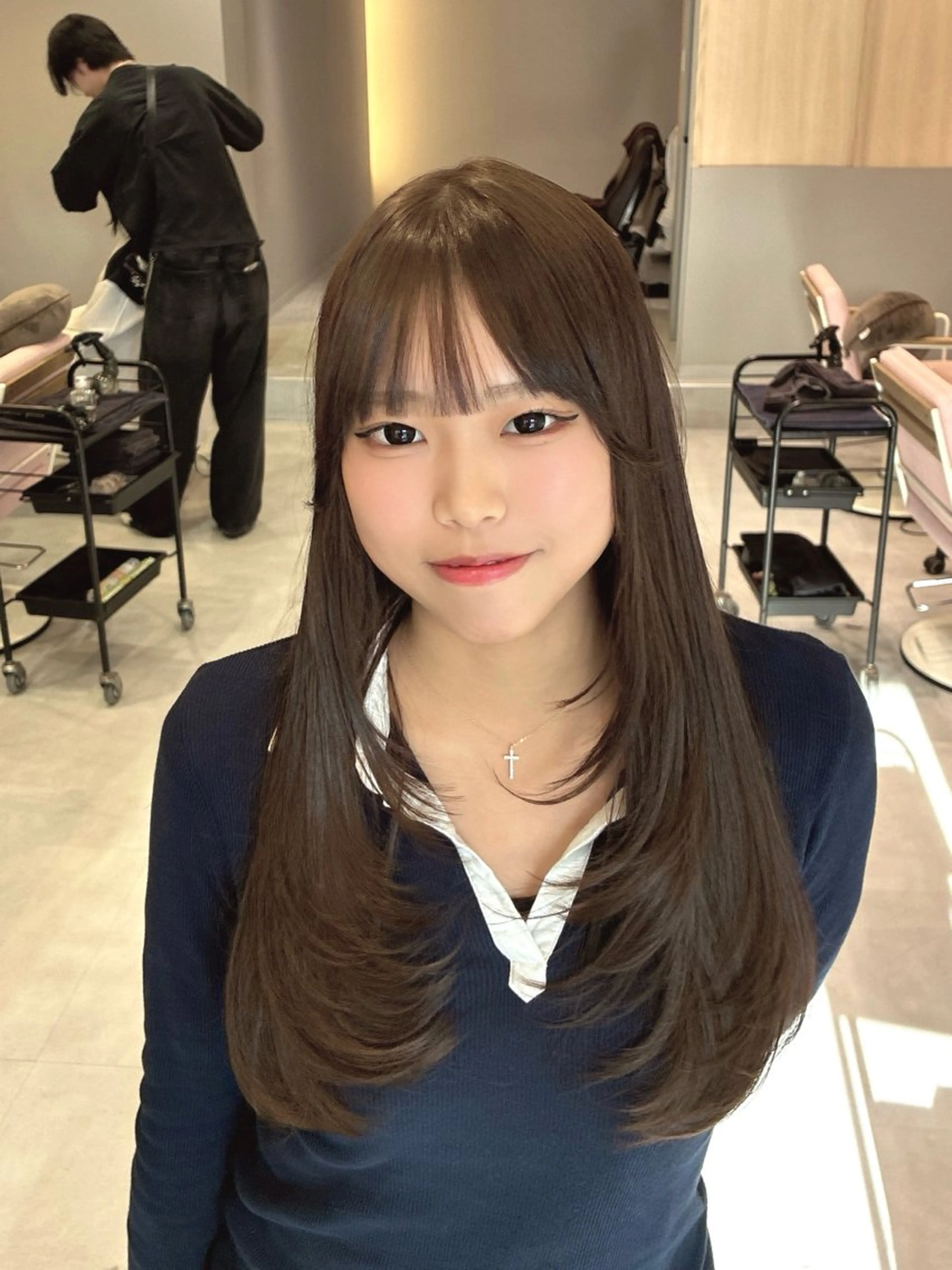 【人気No.1】骨格補正レイヤーカット＋艶髪カラー＋極上オージュアトリートメント ¥7,900の写真