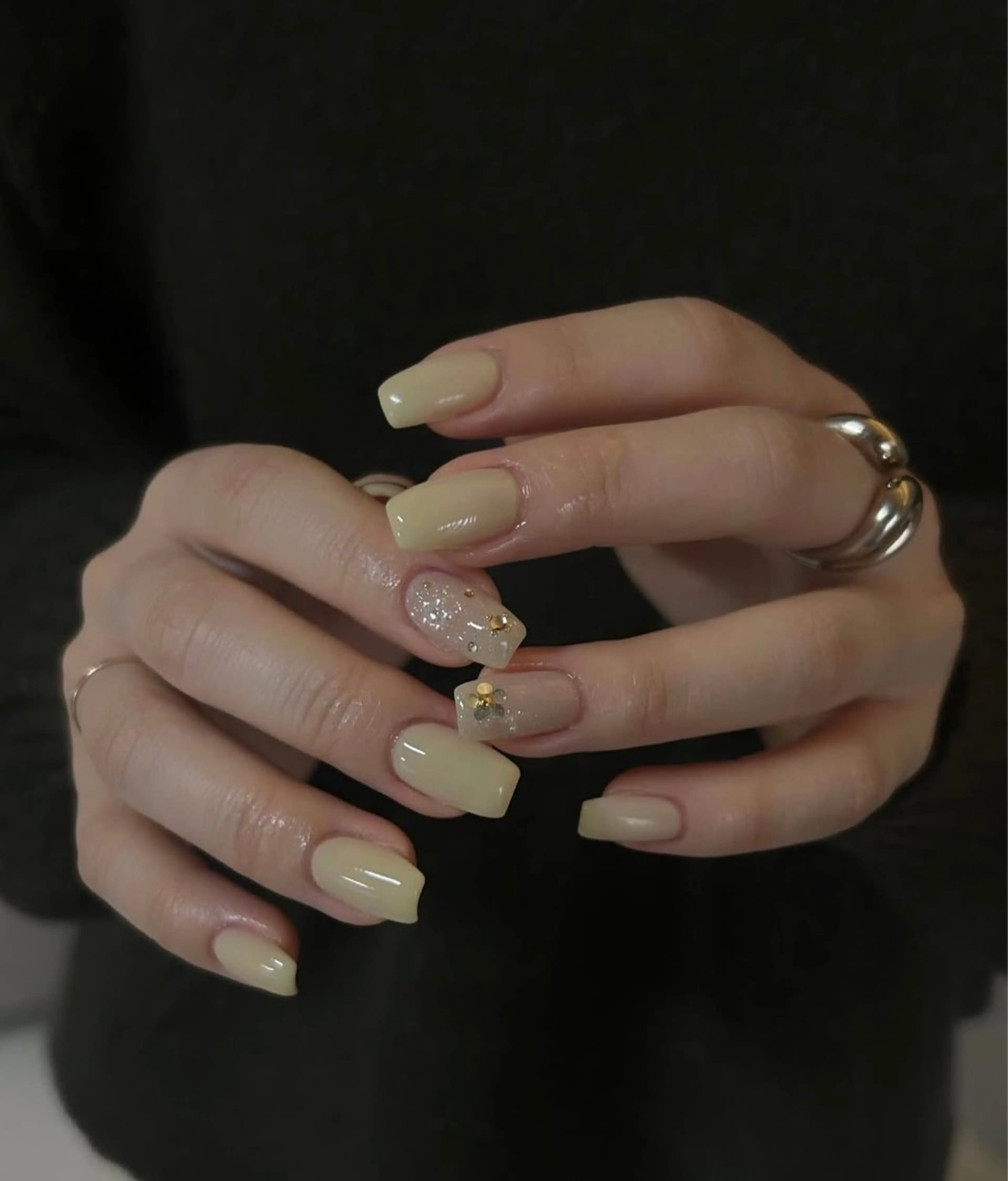 ネイル NiJi Nailsのネイルデザイン