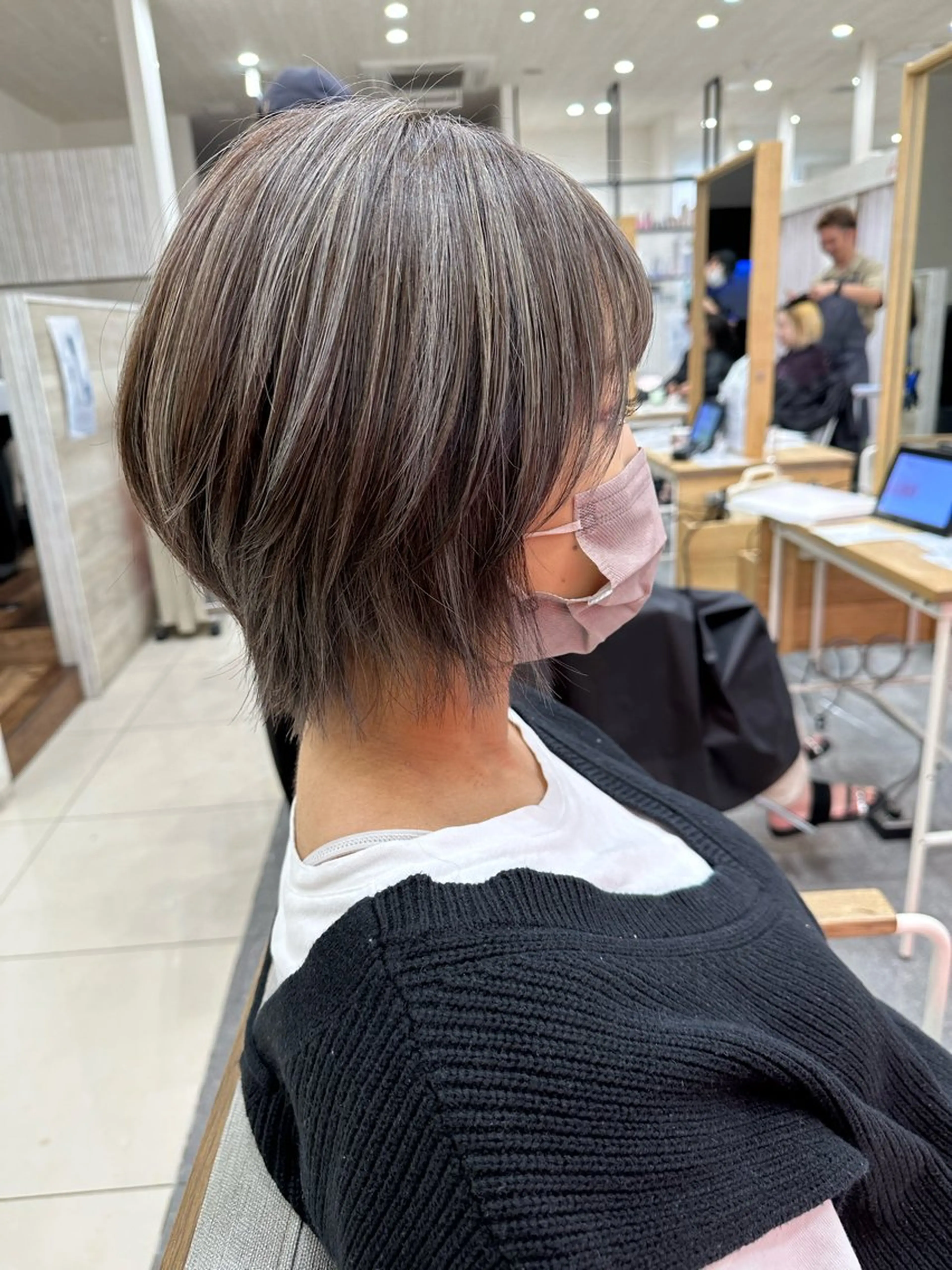 ミディアム PROGRESS‣‣ 福澤 可音🐯🐝のヘアスタイル