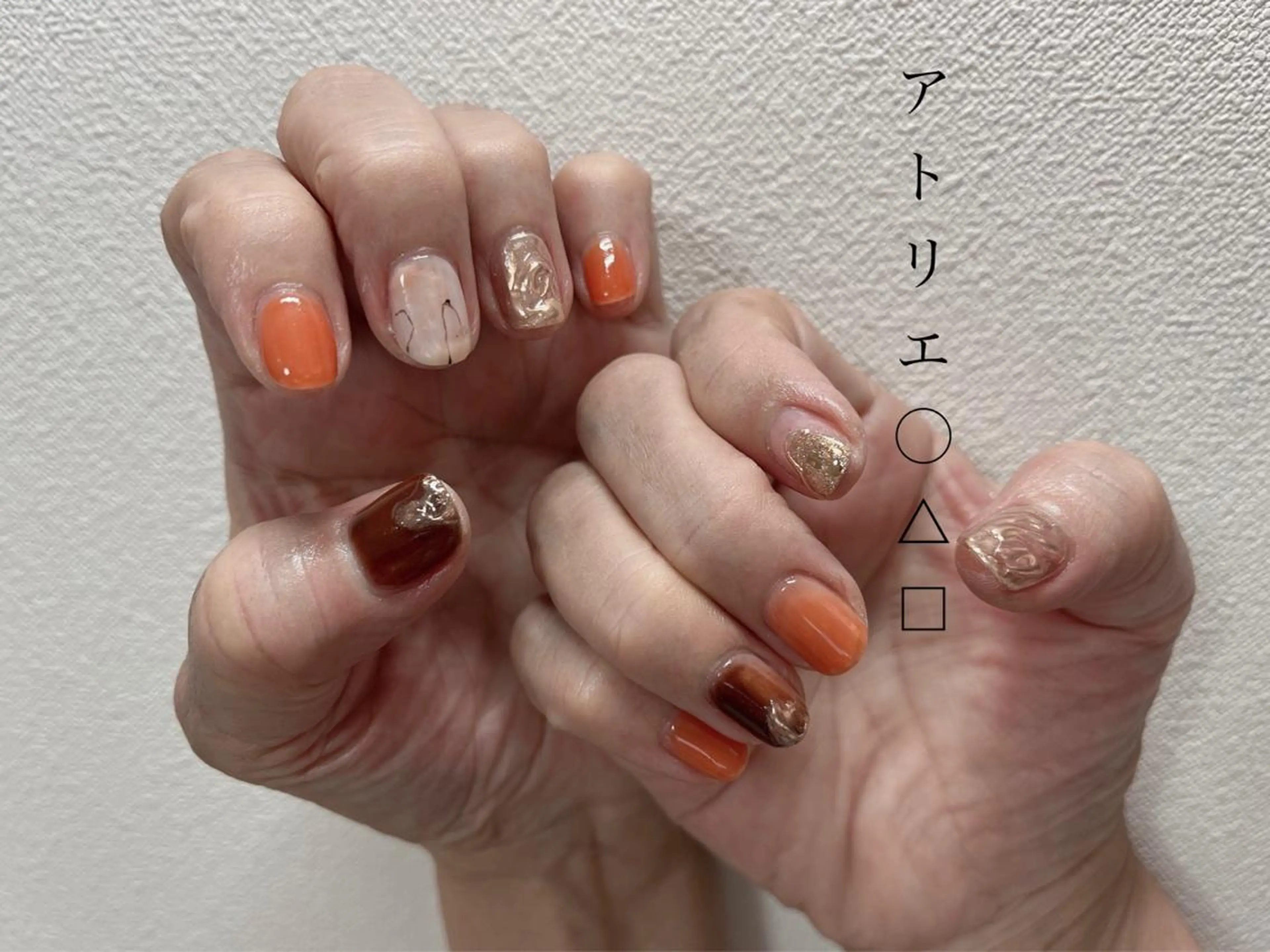 ネイル ニュアンスネイル ショートネイル ハンドネイル アトリエ ○△□のネイルデザイン
