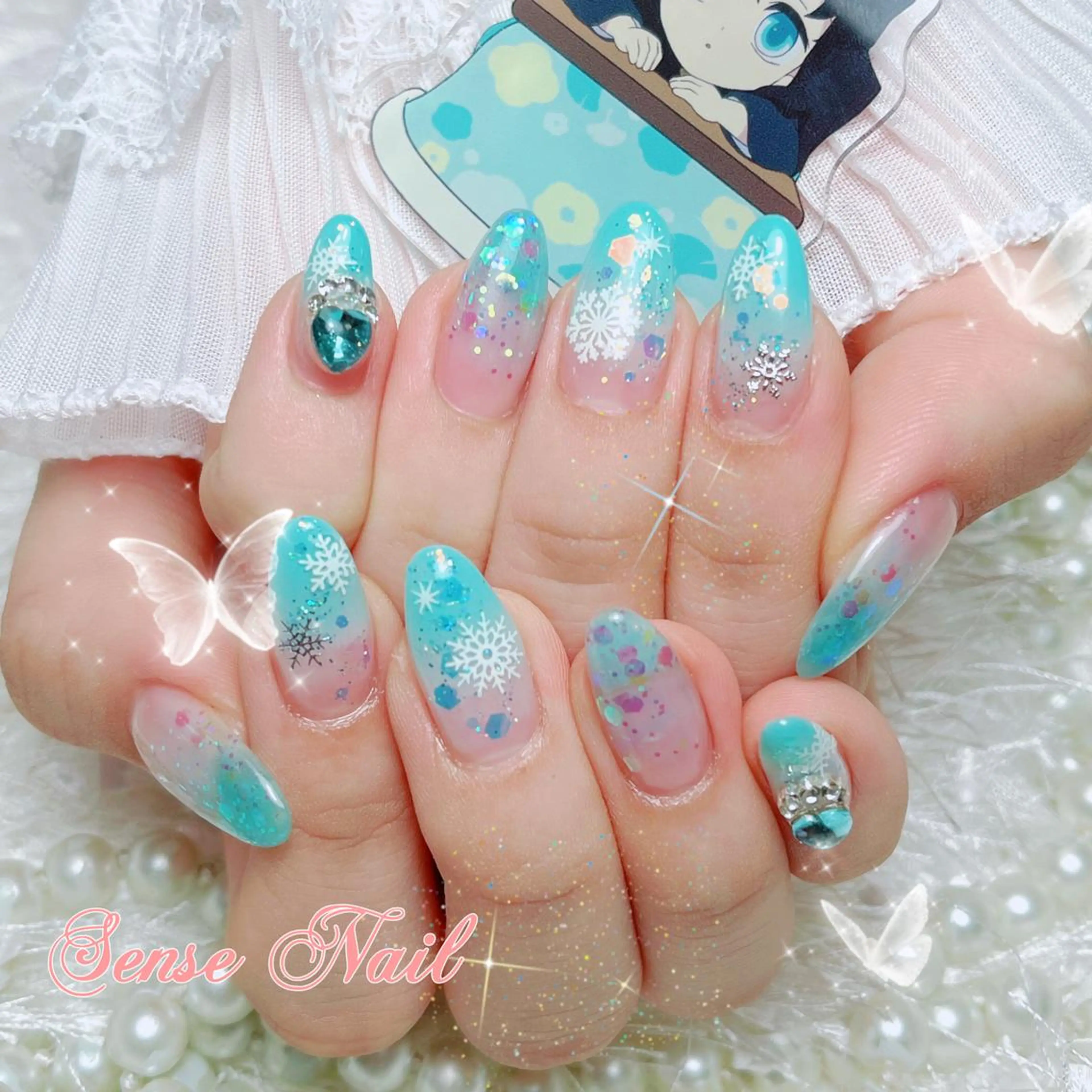 ネイル Queening 🦋のネイルデザイン