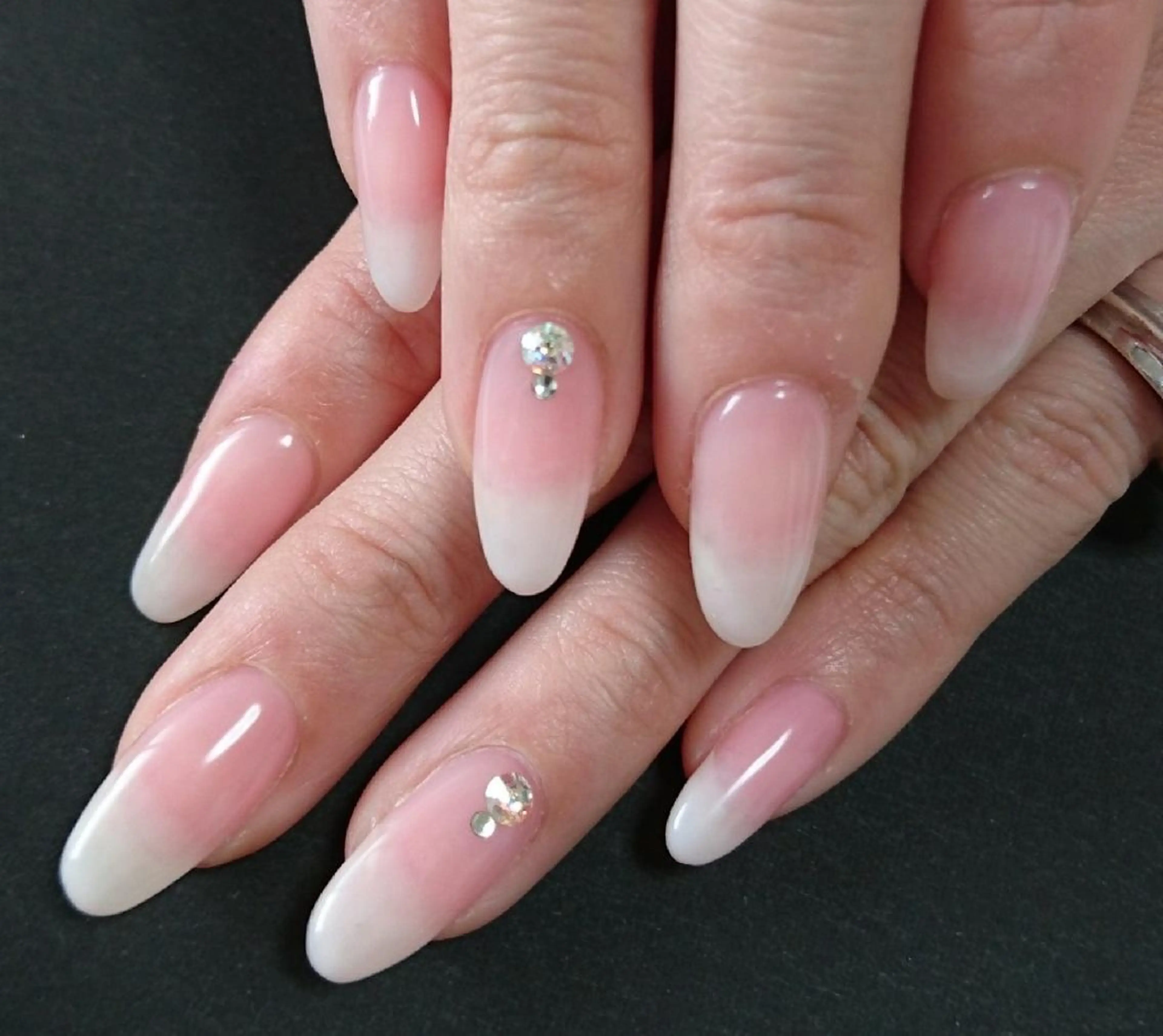 ネイル ロングネイル Lilith Nailのネイルデザイン