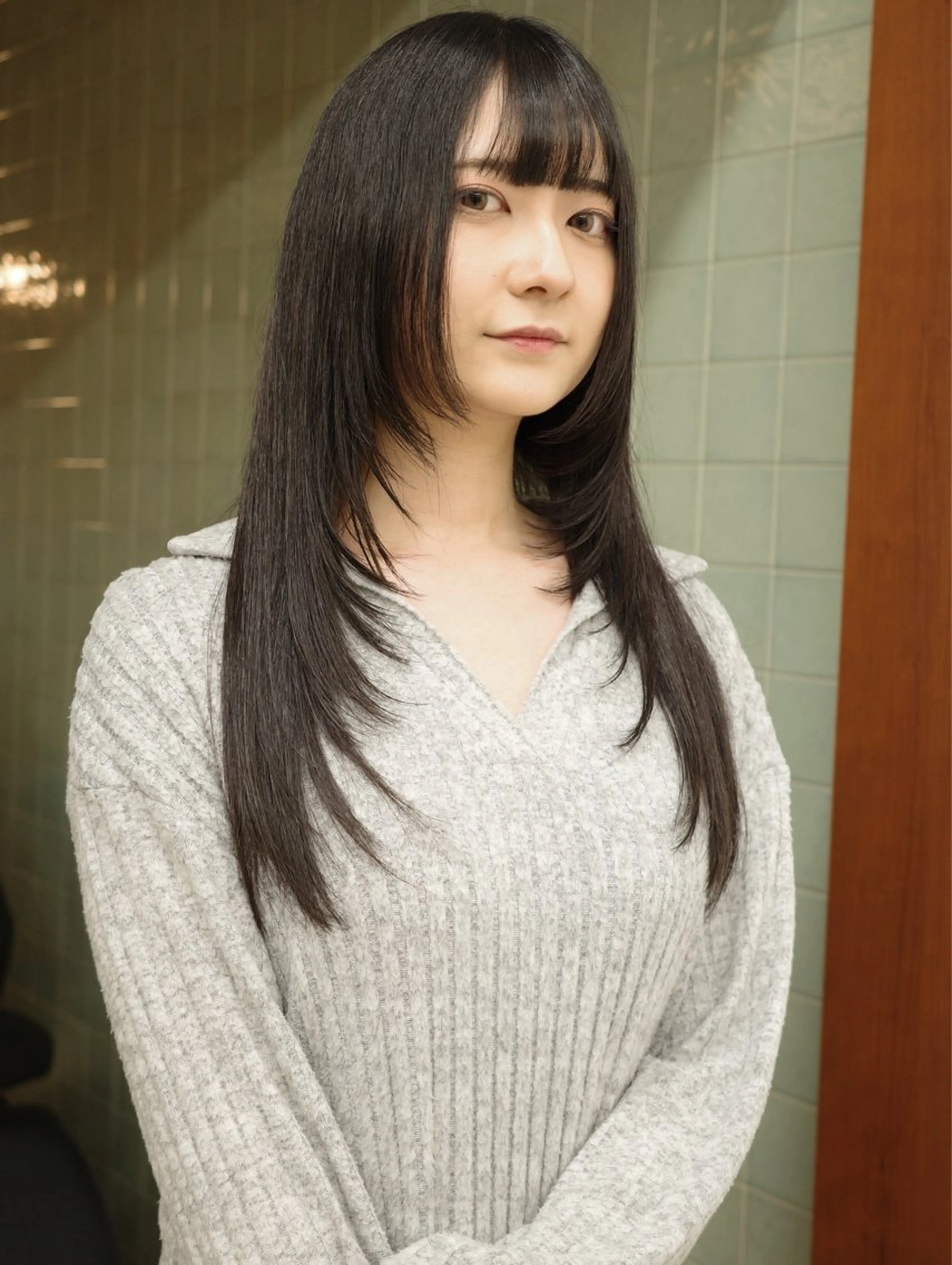 ロング 縮毛矯正 (𝐡)𝐰𝐢𝐦 𝐲𝐮𝐧𝐚のヘアスタイル