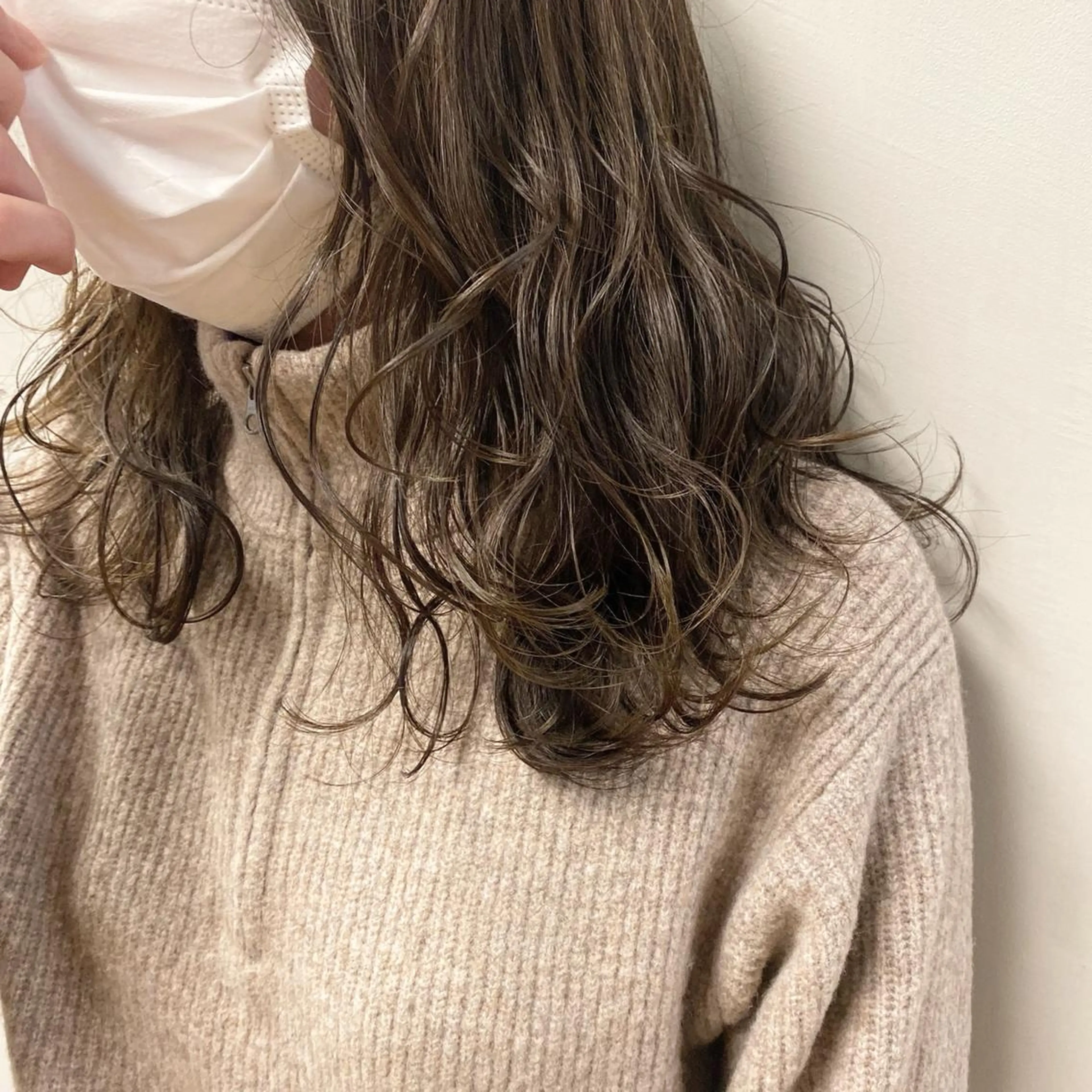 ミディアム カラー カット ヘアカラー トリートメント ハル🌸柔色/ ブリーチなし/艶髪のヘアスタイル