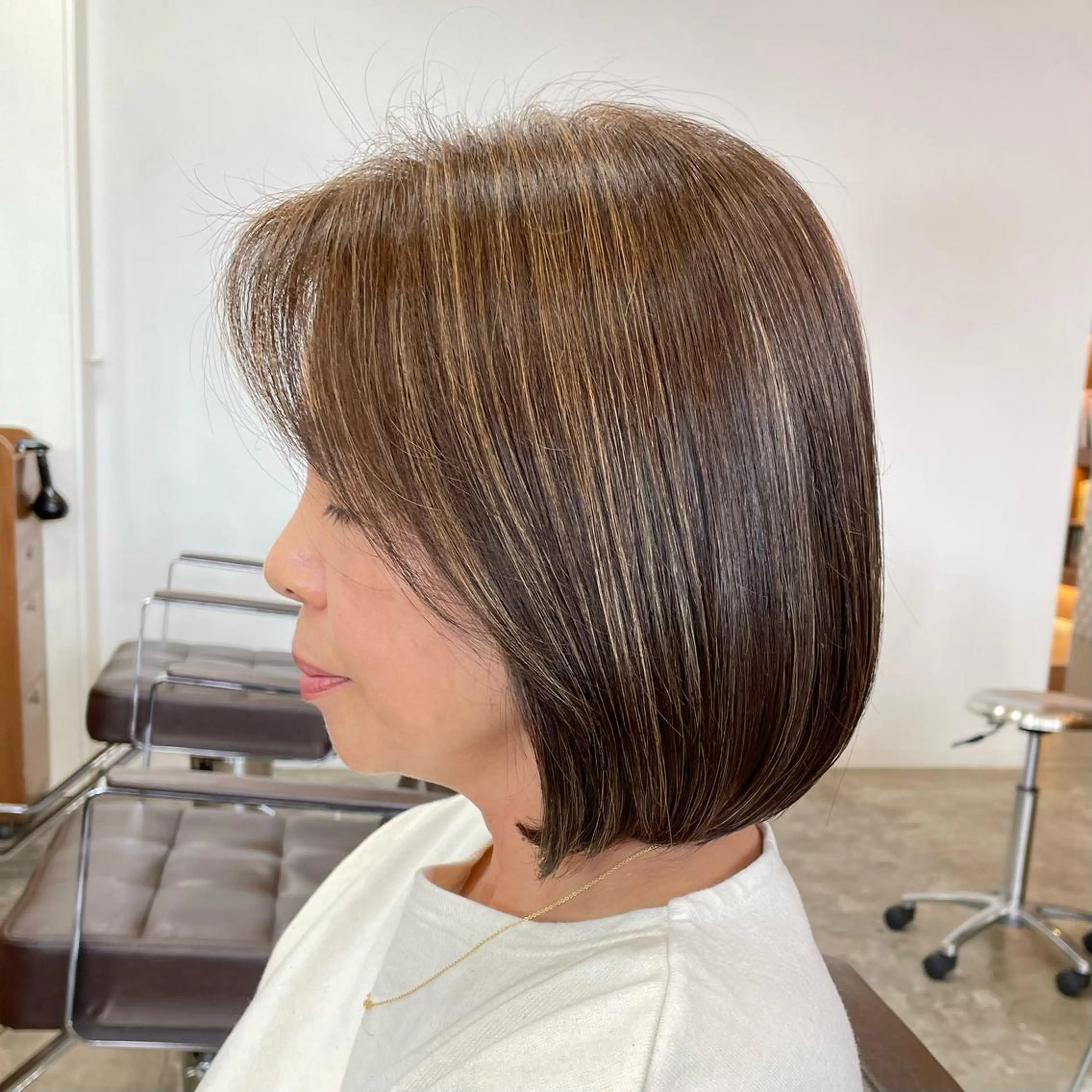 ショート カット ヘアカラー 【白髪ぼかし】 愛甲竜佑のヘアスタイル