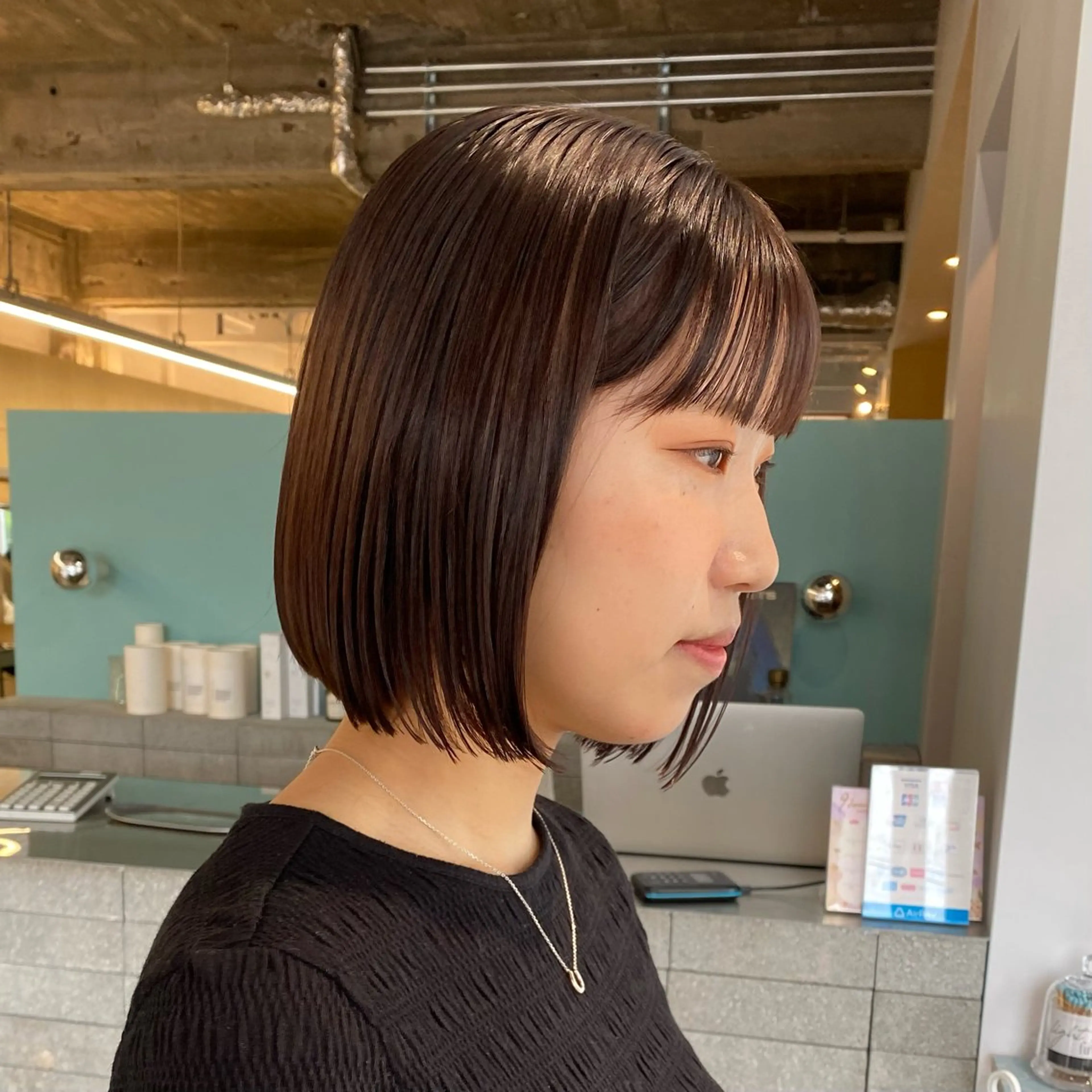 ショート 髪質改善 小顔カット トリートメント カット ヘアカラー トリートメント やまぐち もえかのヘアスタイル