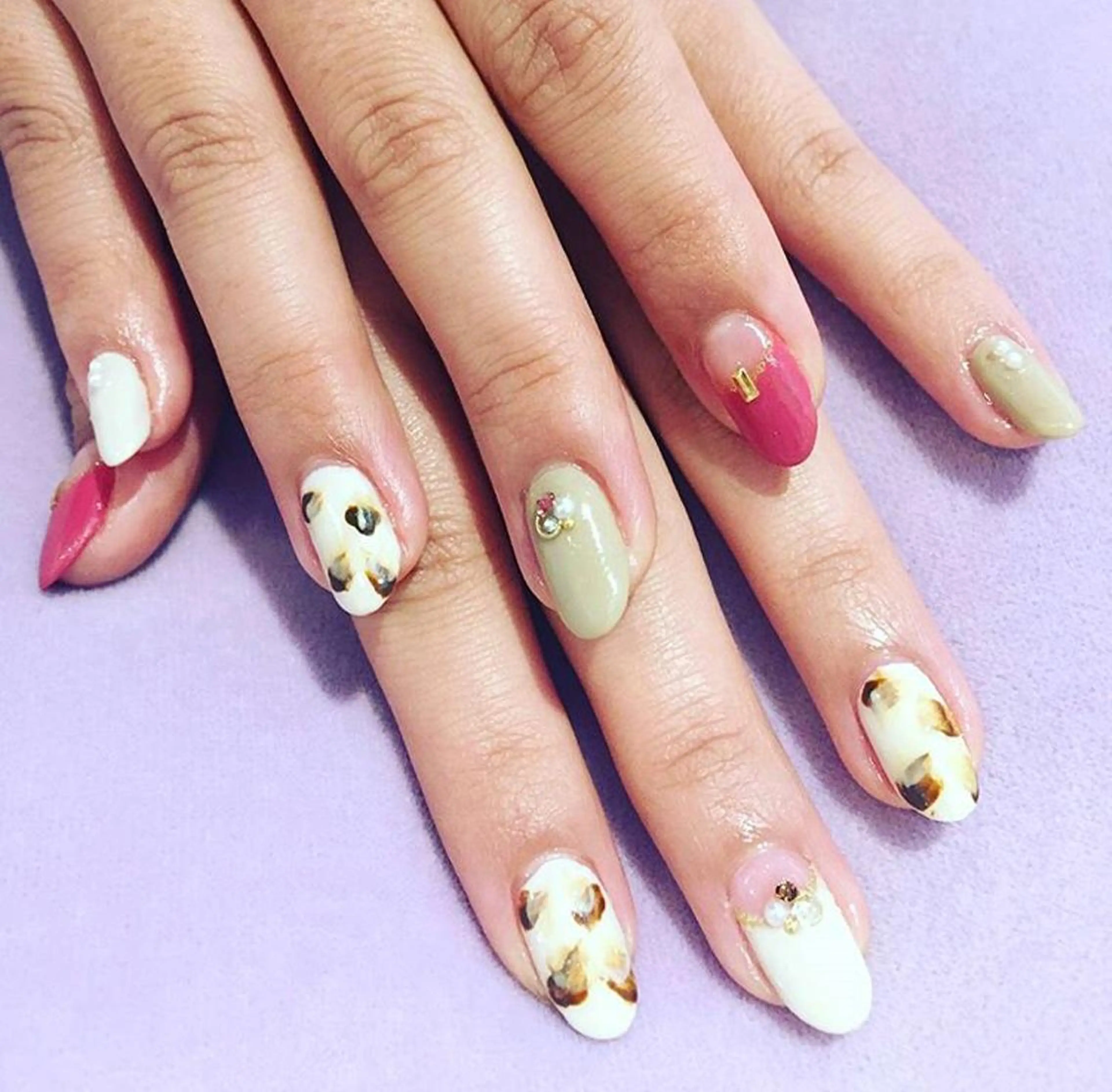 ネイル juedi nail 〜木曜日のネイル〜のネイルデザイン