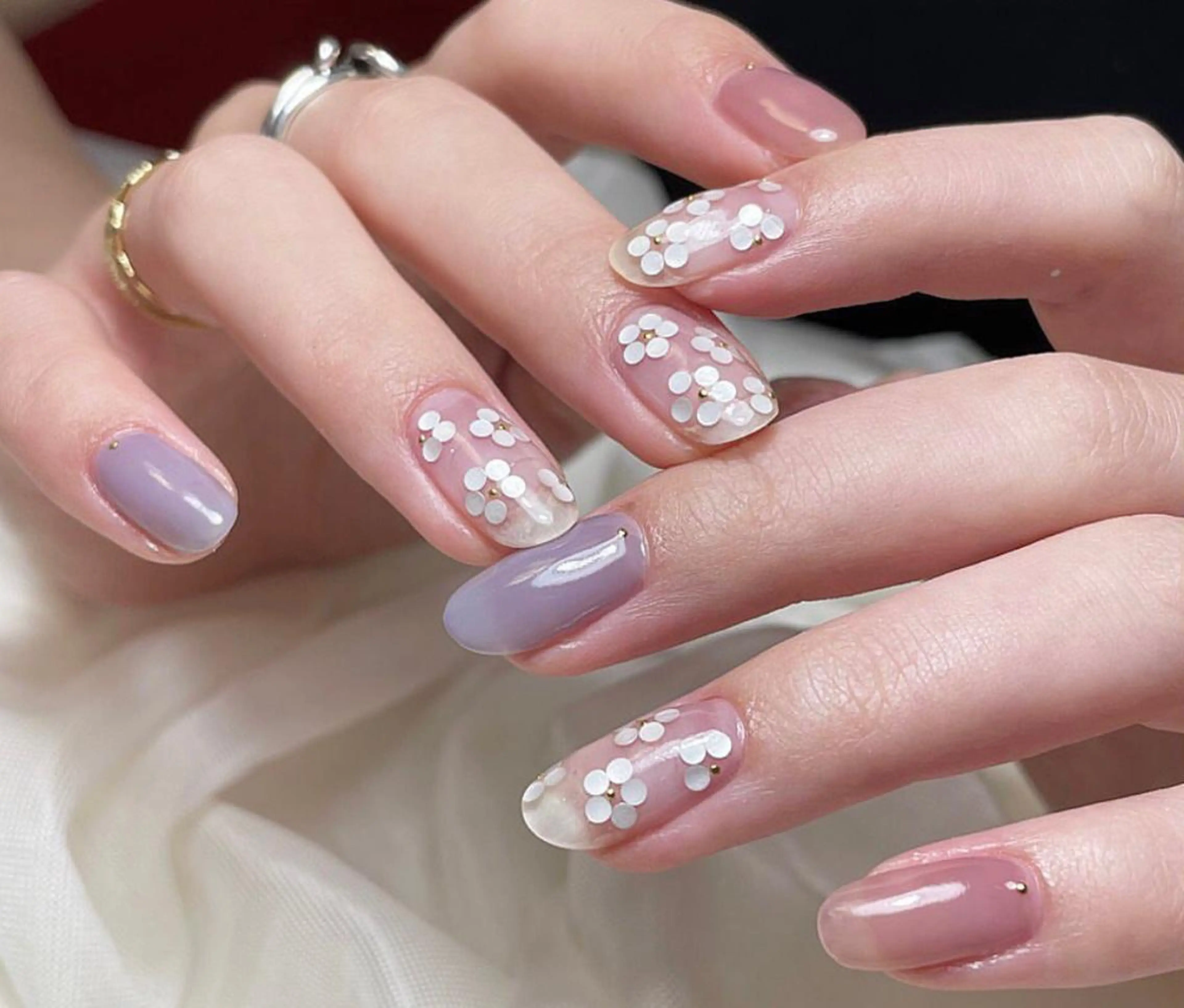 ネイル Miouミオン ネイルサロンのネイルデザイン