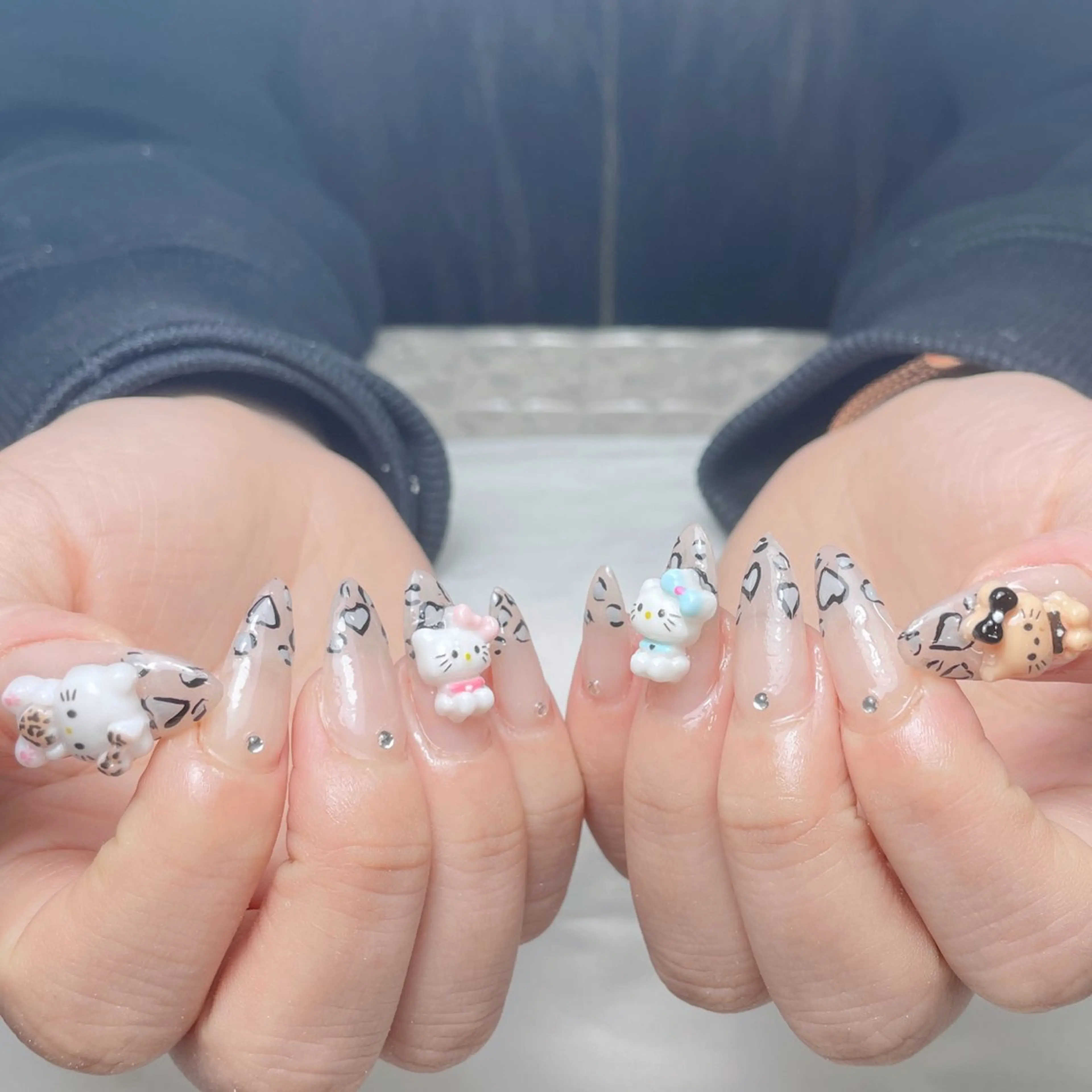 ネイル アートネイル フレンチネイル ジェルネイル グラデーション 韓国ネイル ハンドネイル 久保田 マリコのネイルデザイン