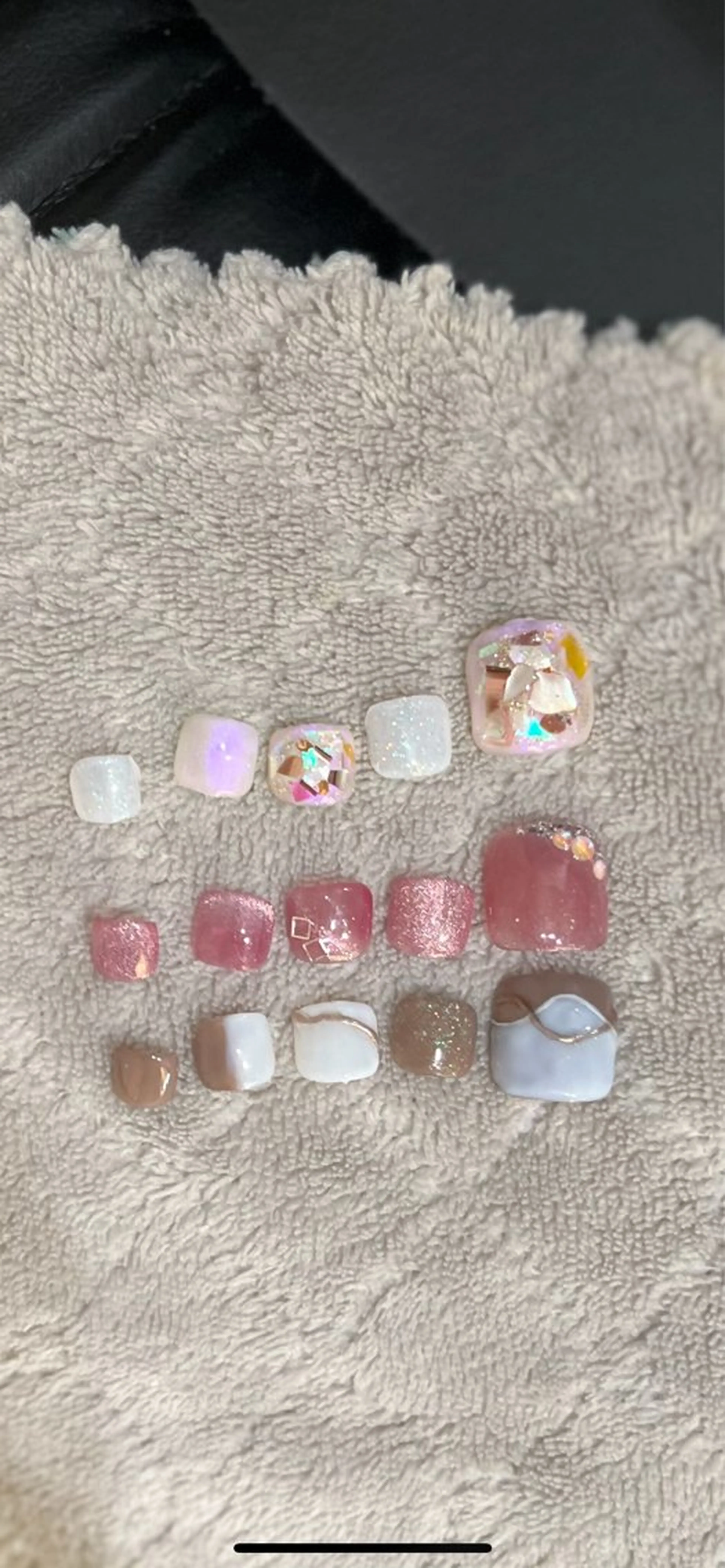 ネイル オーロラネイル フットネイル マグネットネイル ピンク ミユ Miyuのネイルデザイン