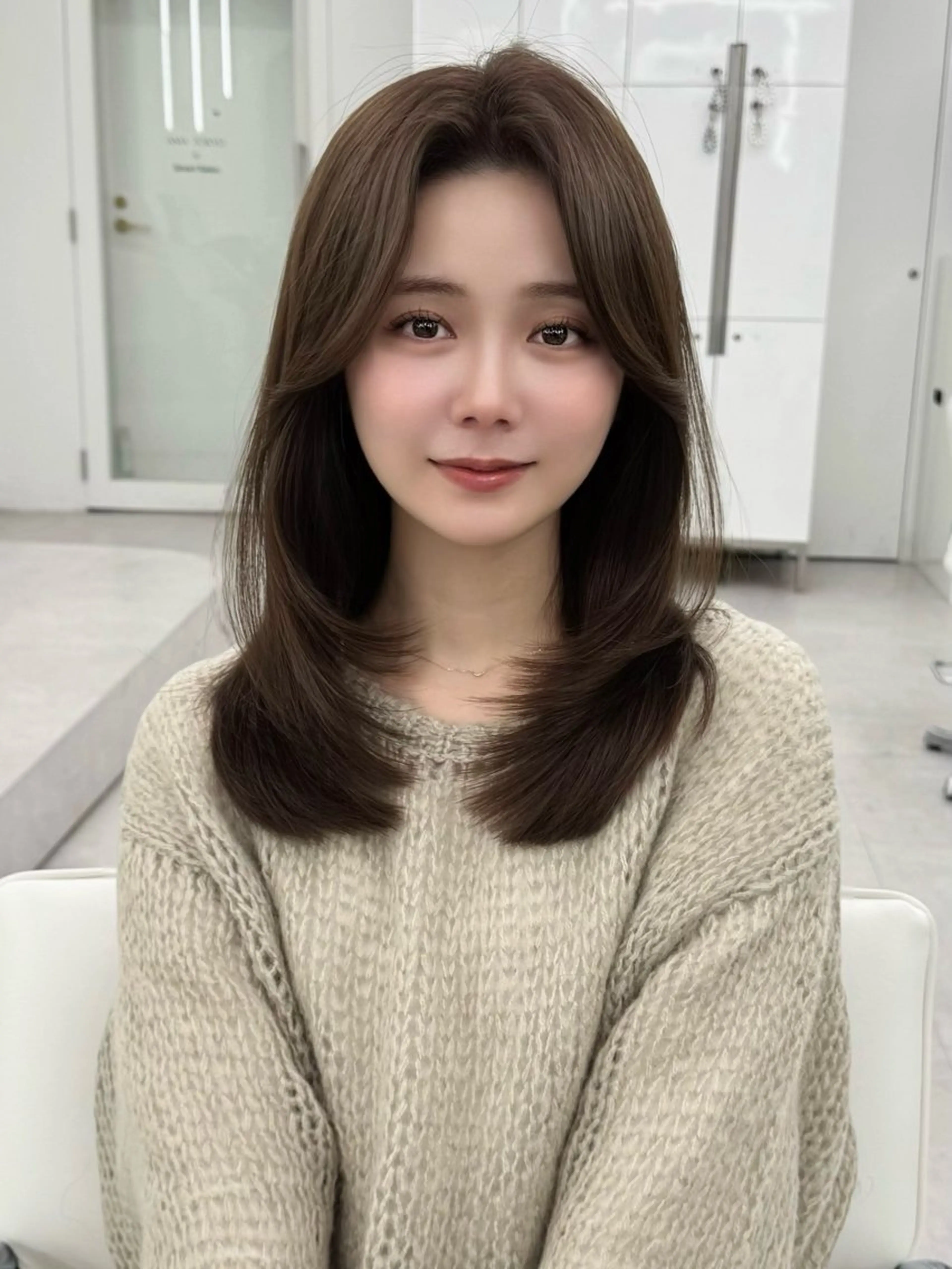 ミディアム カラー ヘアアレンジ カット ヘアカラー トリートメント 顔周り&ミディアム 特化/池袋/kokiのヘアスタイル