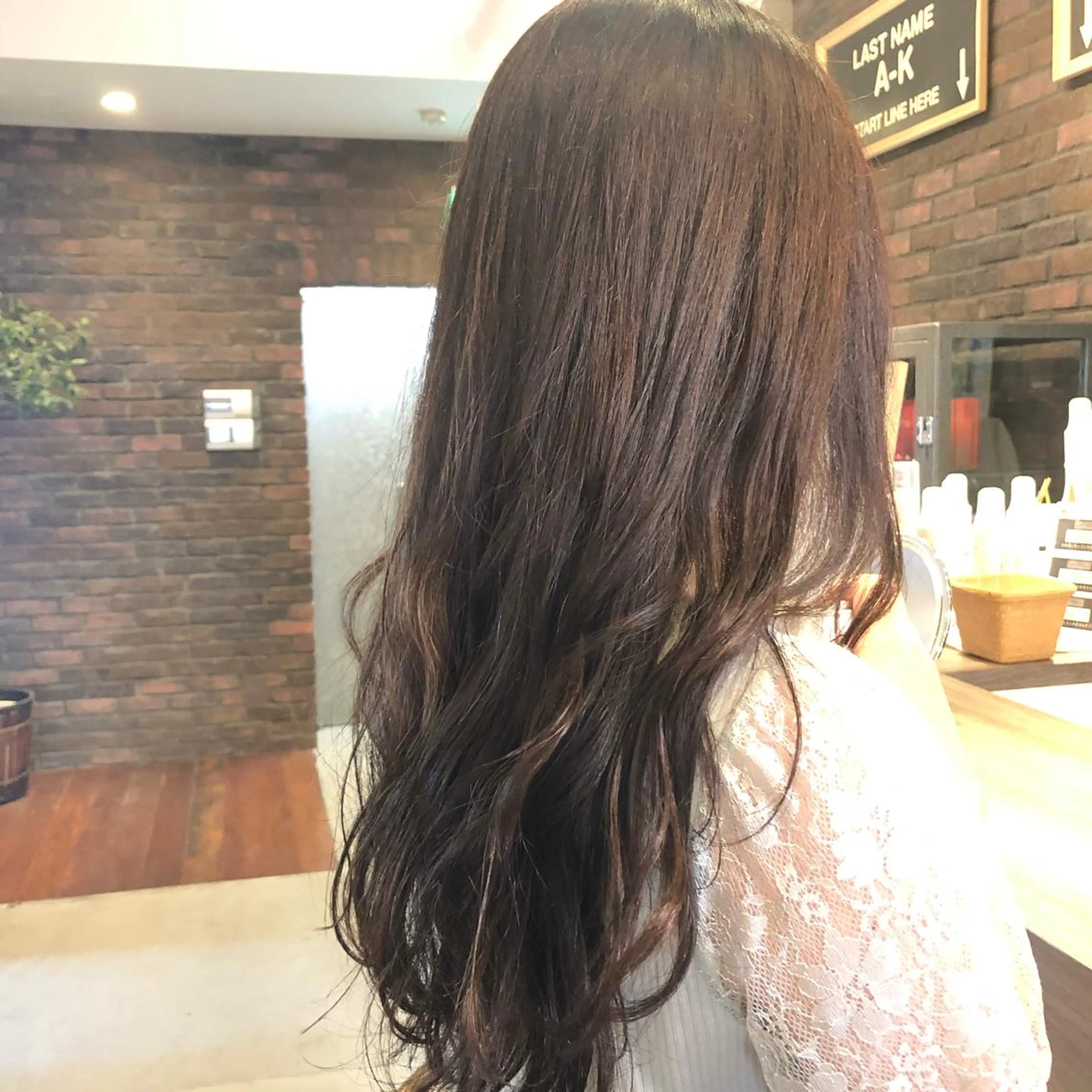 ロング ZAZA ASAMIのヘアスタイル