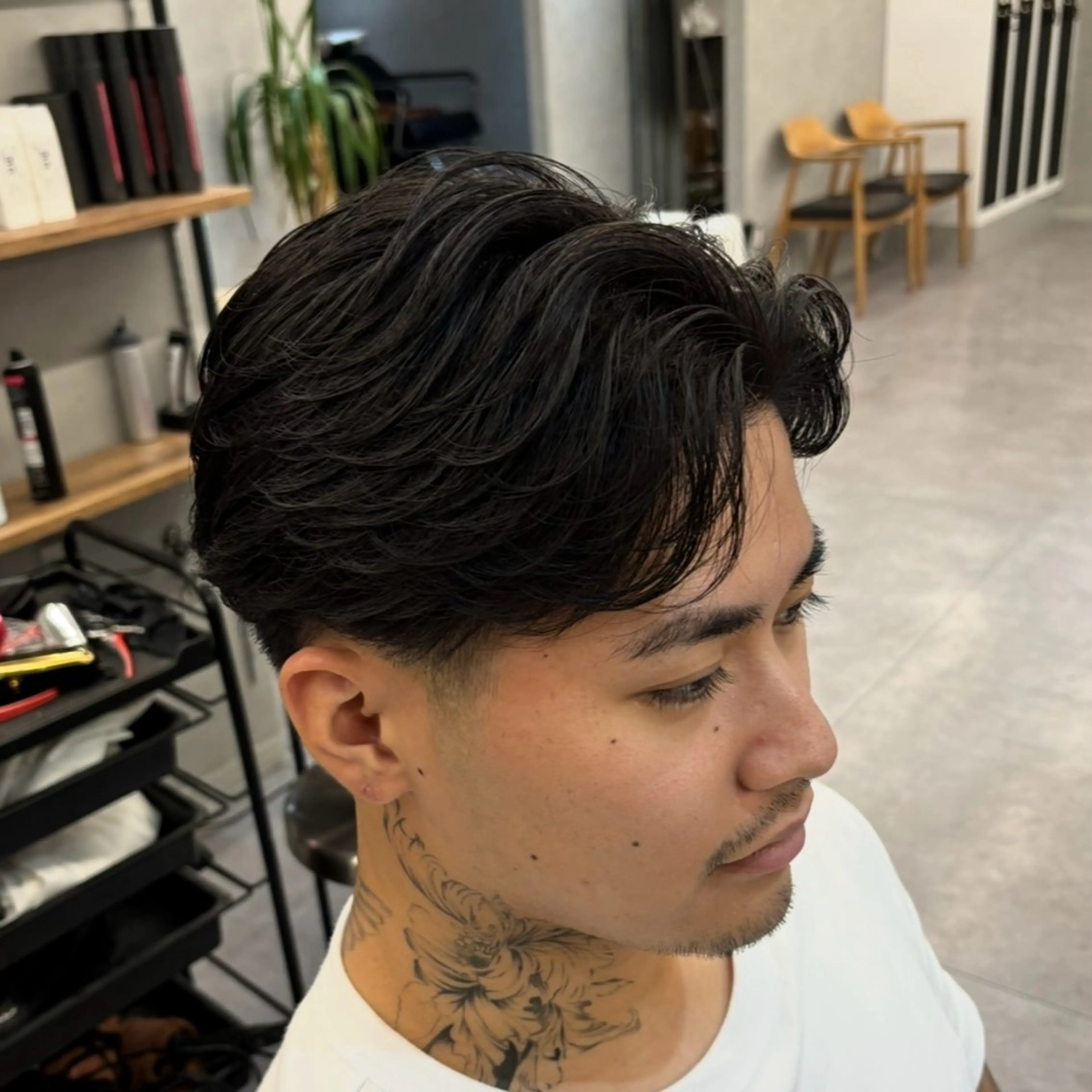 パーマ メンズ メンズ就活ヘア メンズパーマ ニュアンスパーマ メンズパーマ特化 美容師/ハルキのヘアスタイル