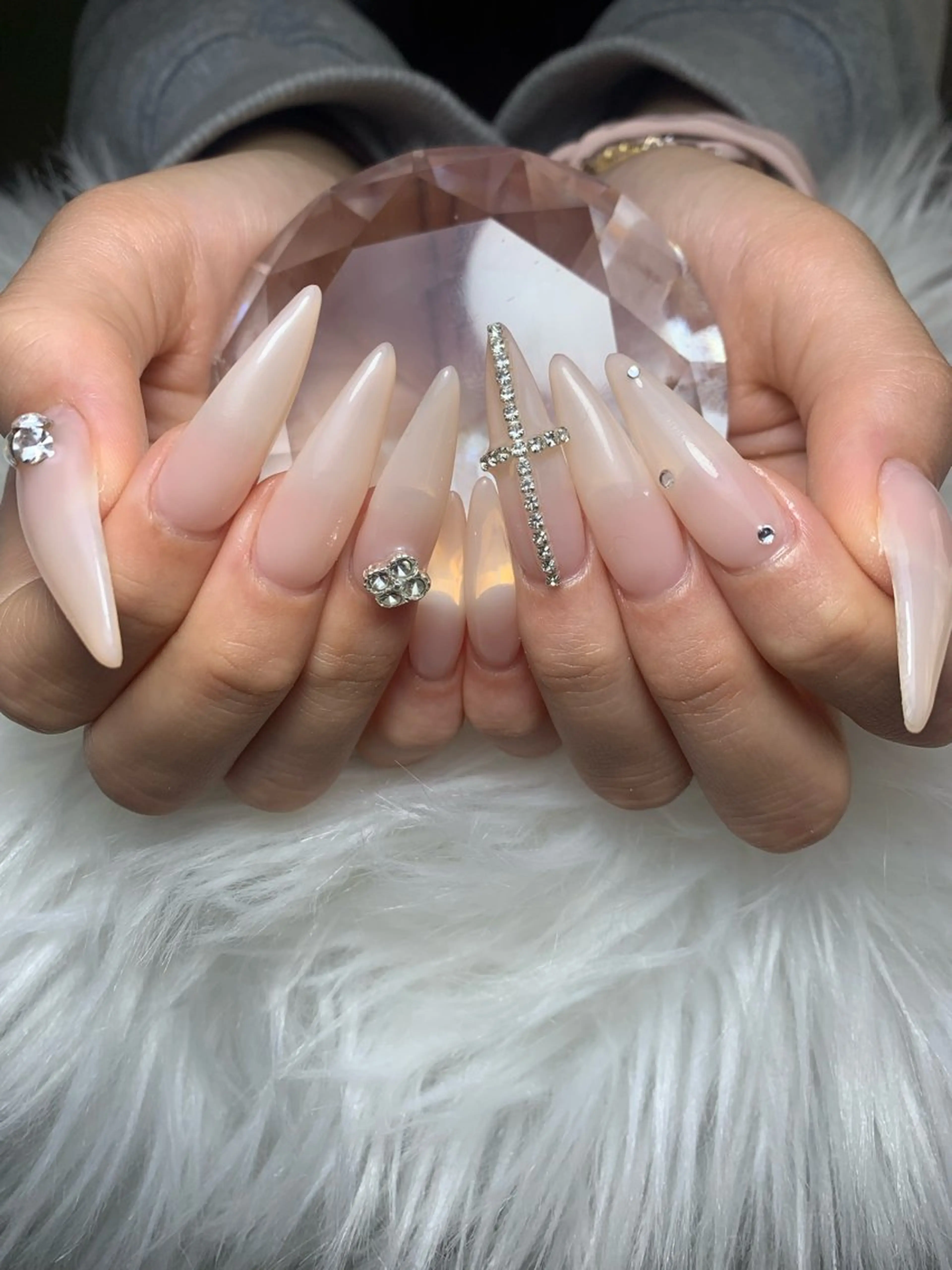 ネイル アートネイル オーロラネイル チークネイル 長さ出し フットネイル ハンドネイル 銀河_ Chan nailsのネイルデザイン