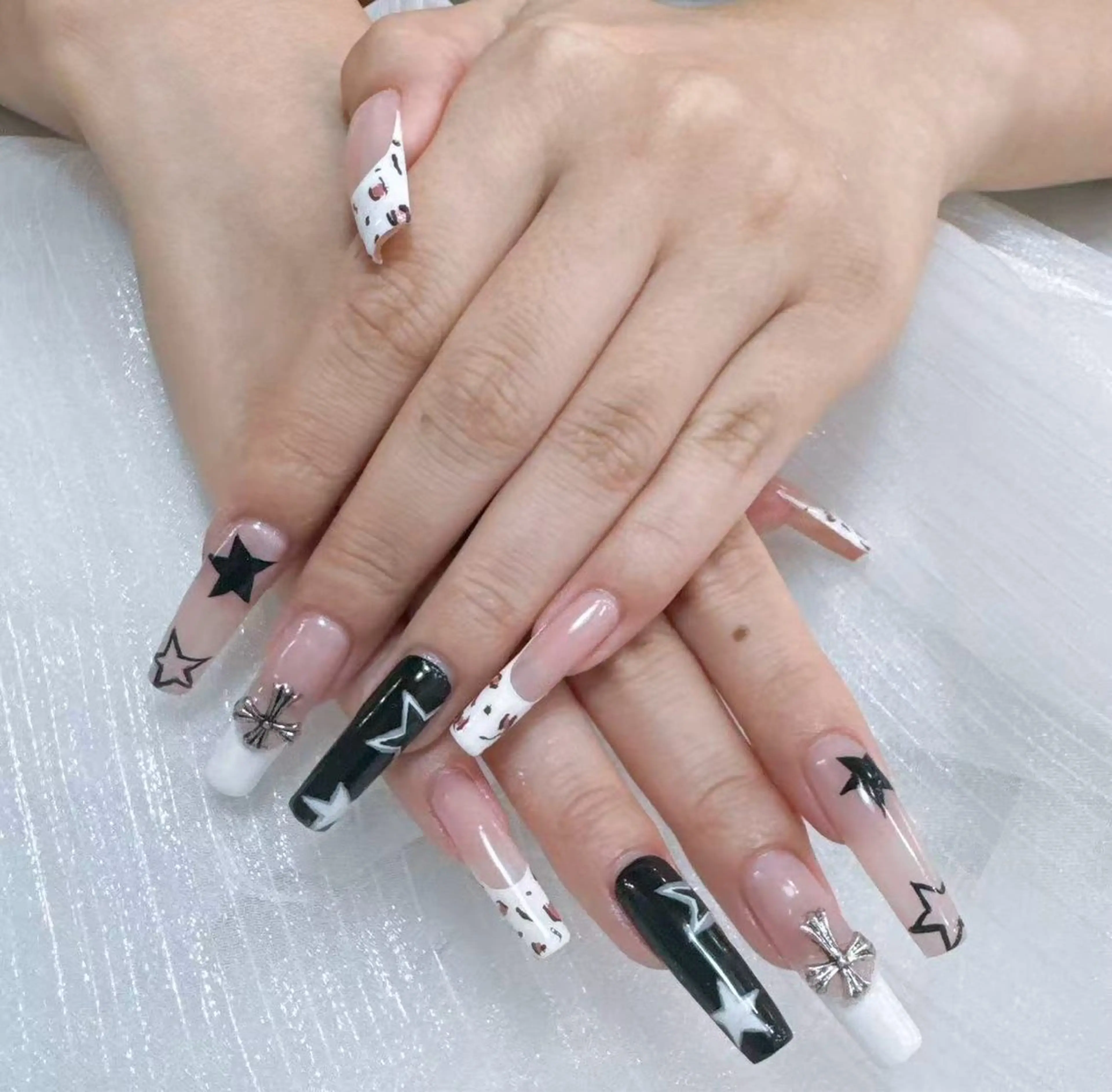 ネイル ハンドネイル Sachi Nail上野のネイルデザイン