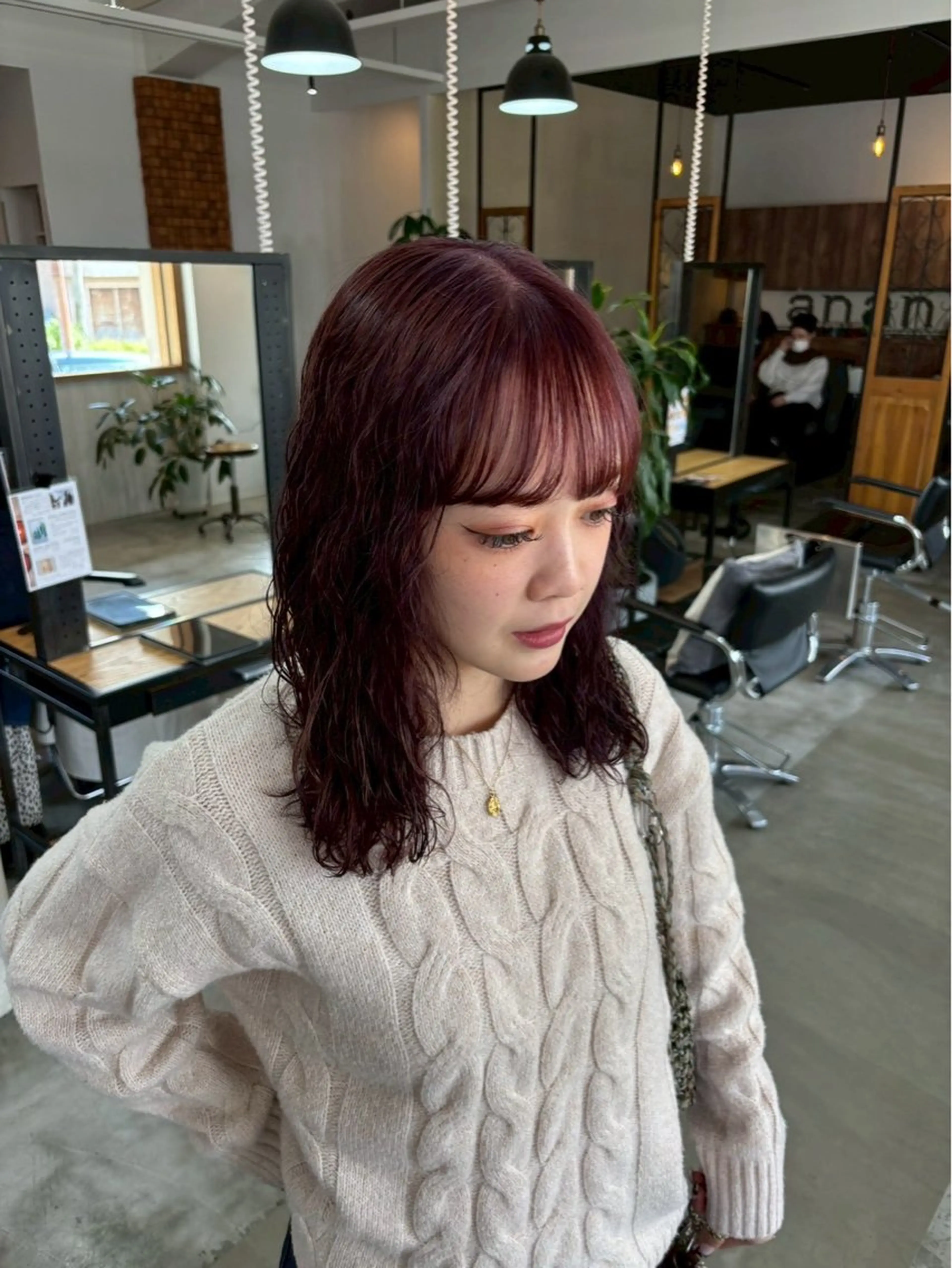 ミディアム カラー ヘアカラー MOMO anan AVEDAのヘアスタイル