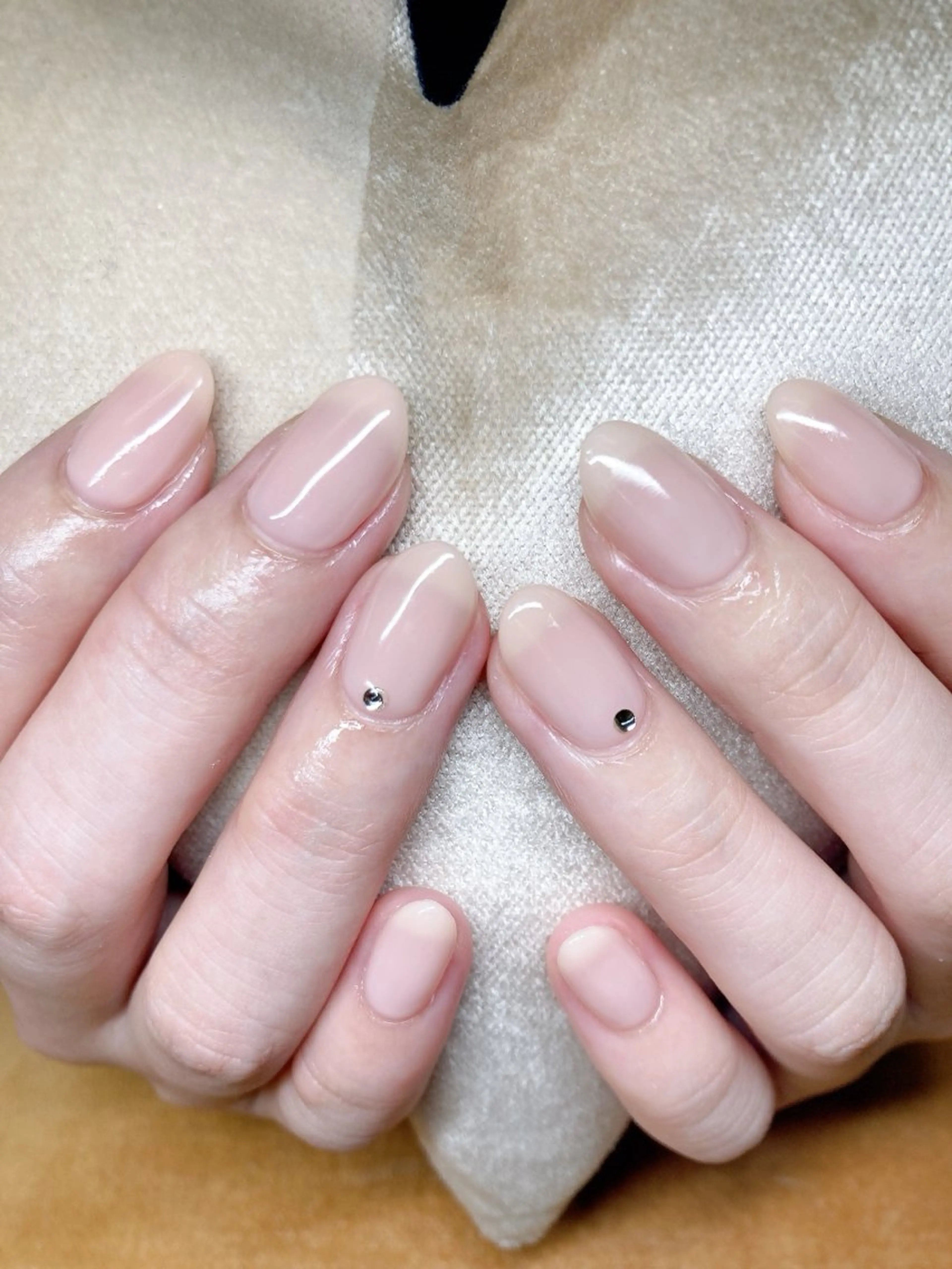 ネイル ECLAT エクラ所属・寺山 千鶴のネイルデザイン