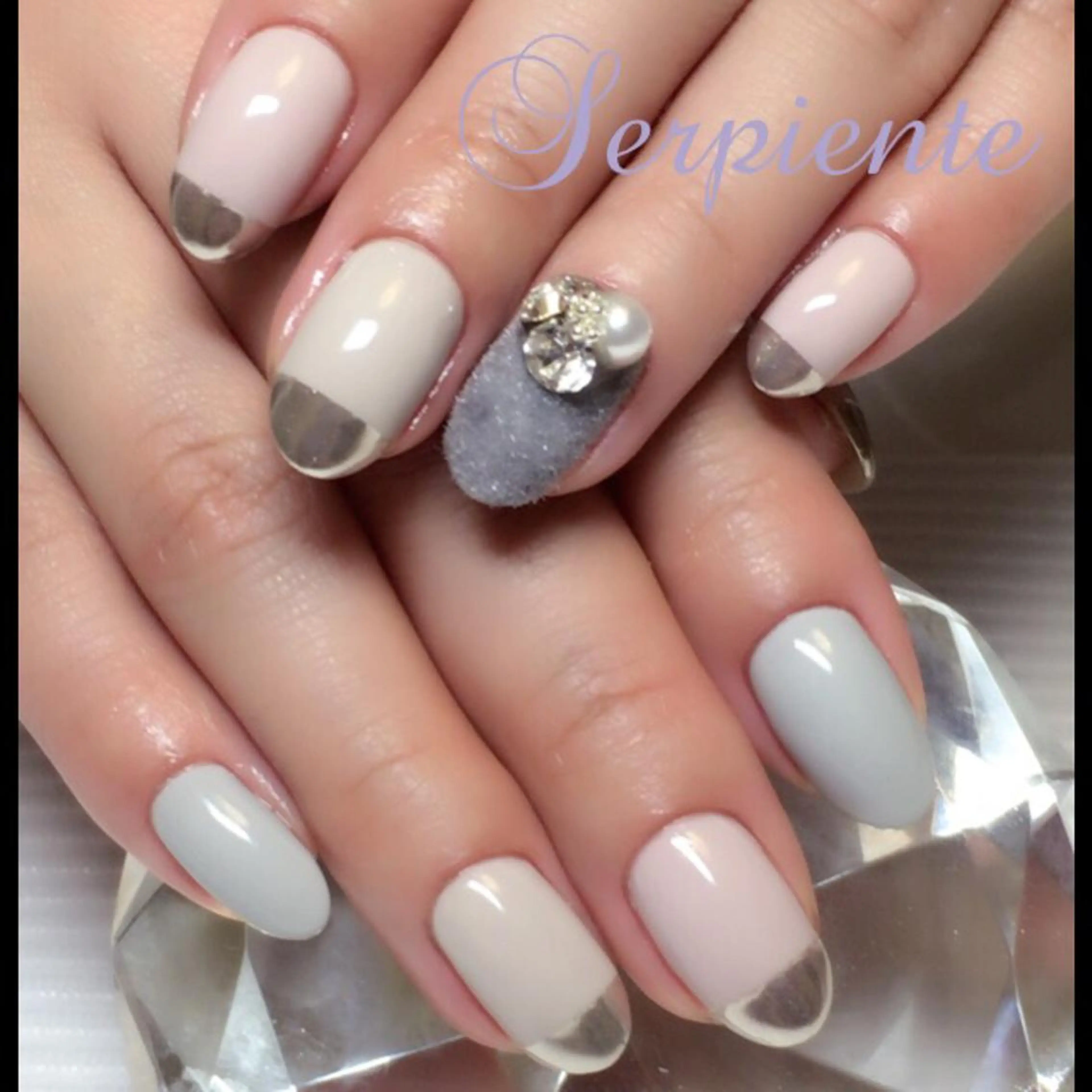 ネイル Nail salon Serpienteのネイルデザイン
