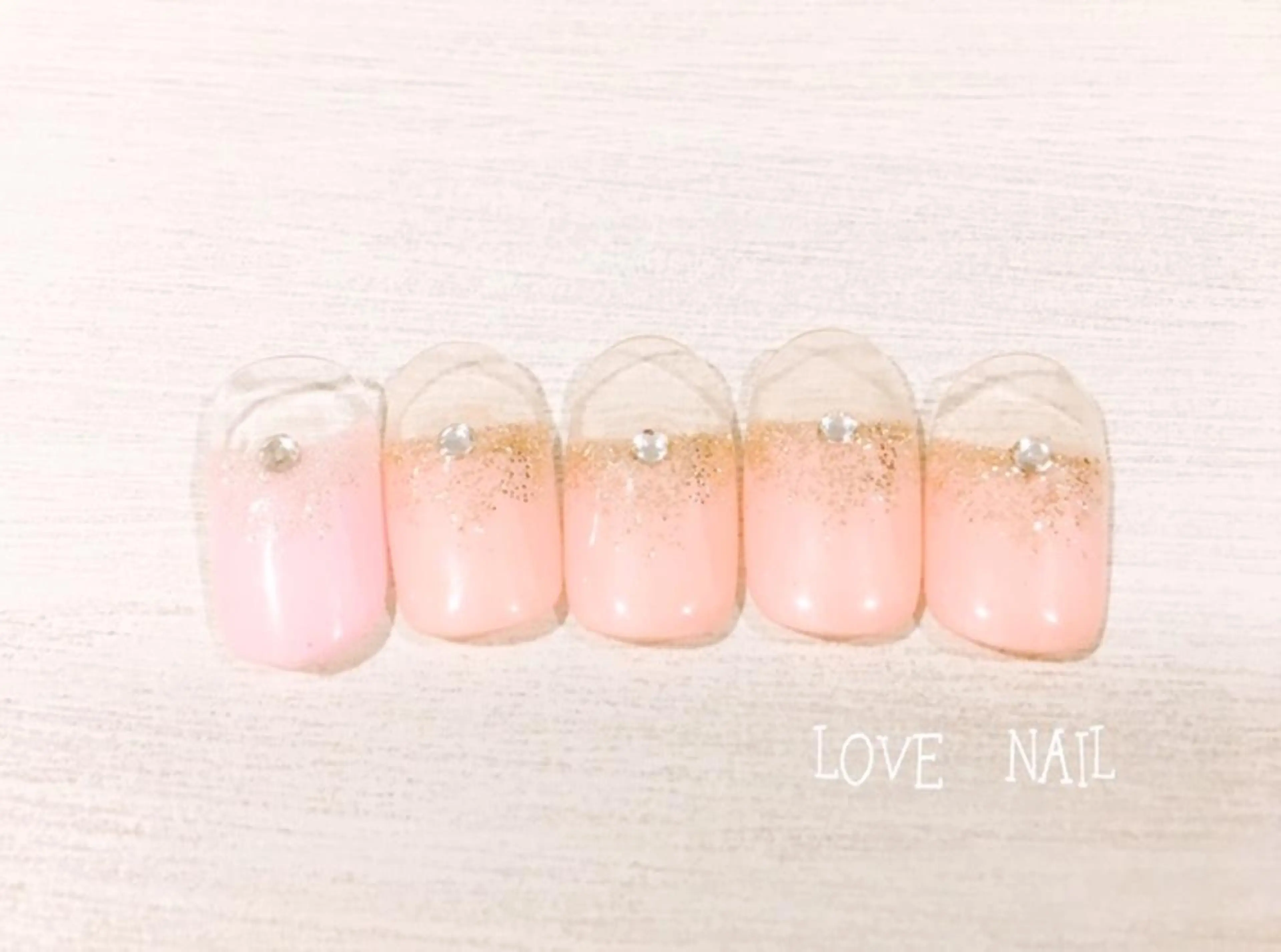 ネイル LOVE NAIL 💕Sonoのネイルデザイン