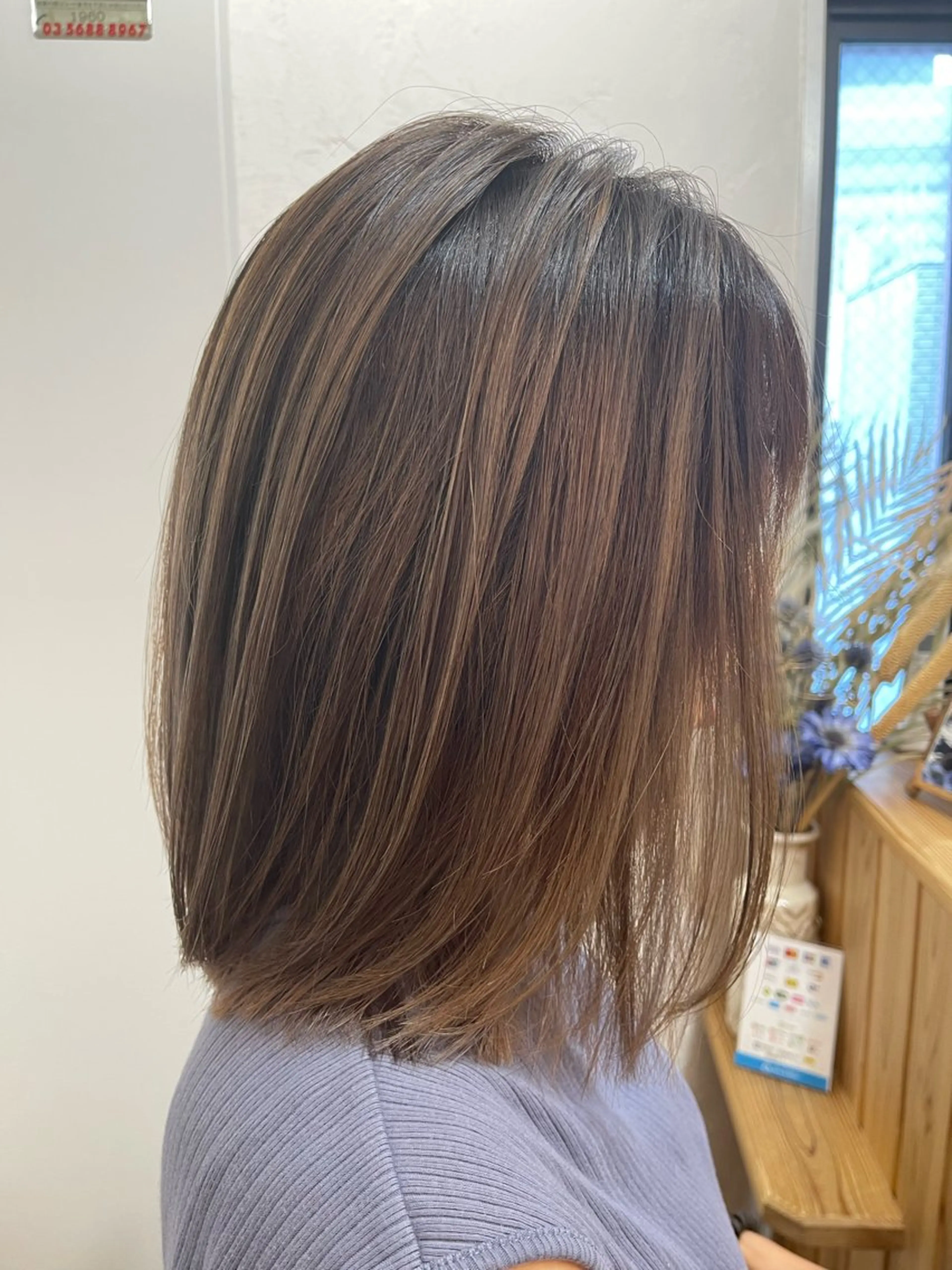 ミディアム カラー バレイヤージュ レイヤーカット 美髪質改善✨ 縮毛矯正✨HIDEのヘアスタイル