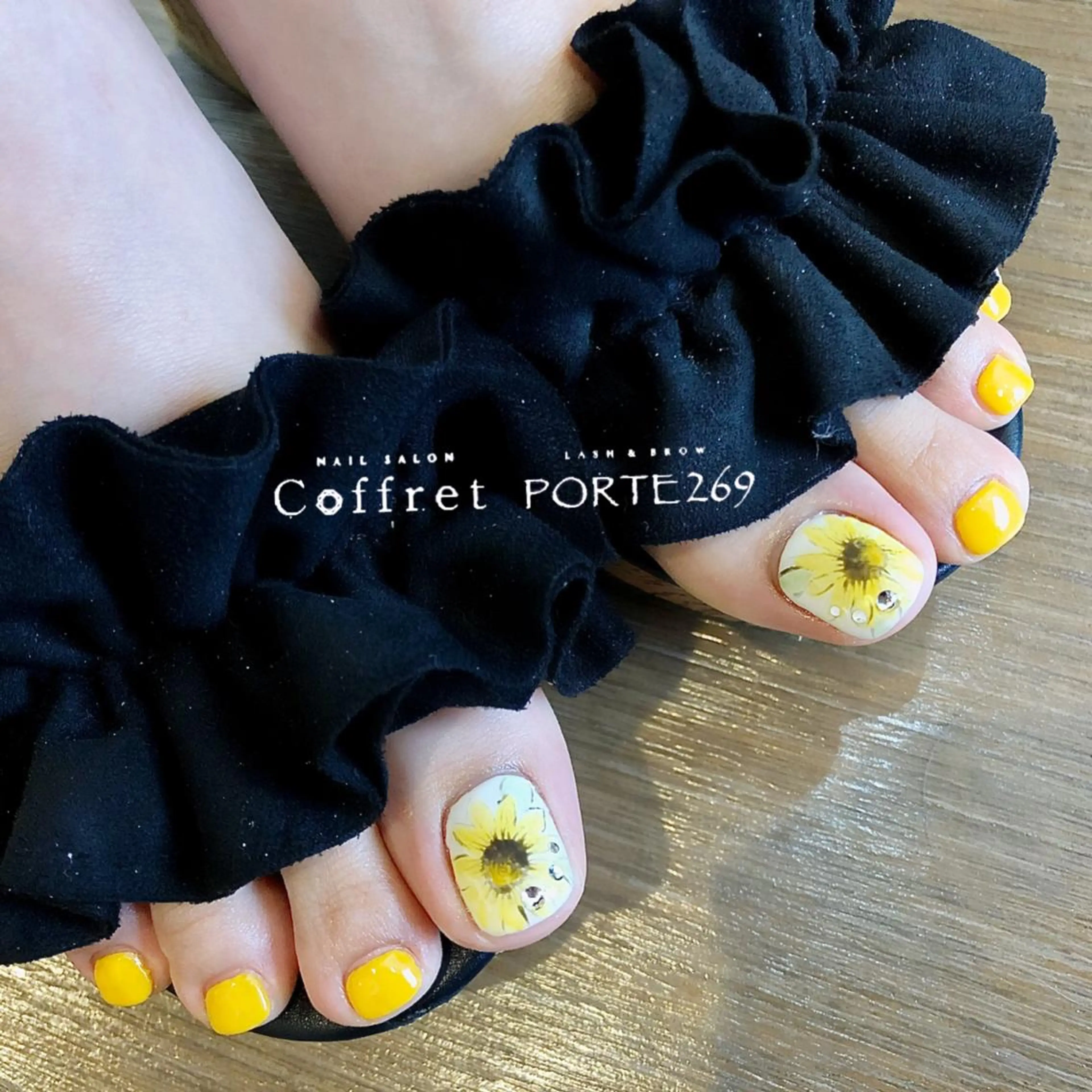 ネイル 💕WOLTOKYO 池袋💕maiのネイルデザイン