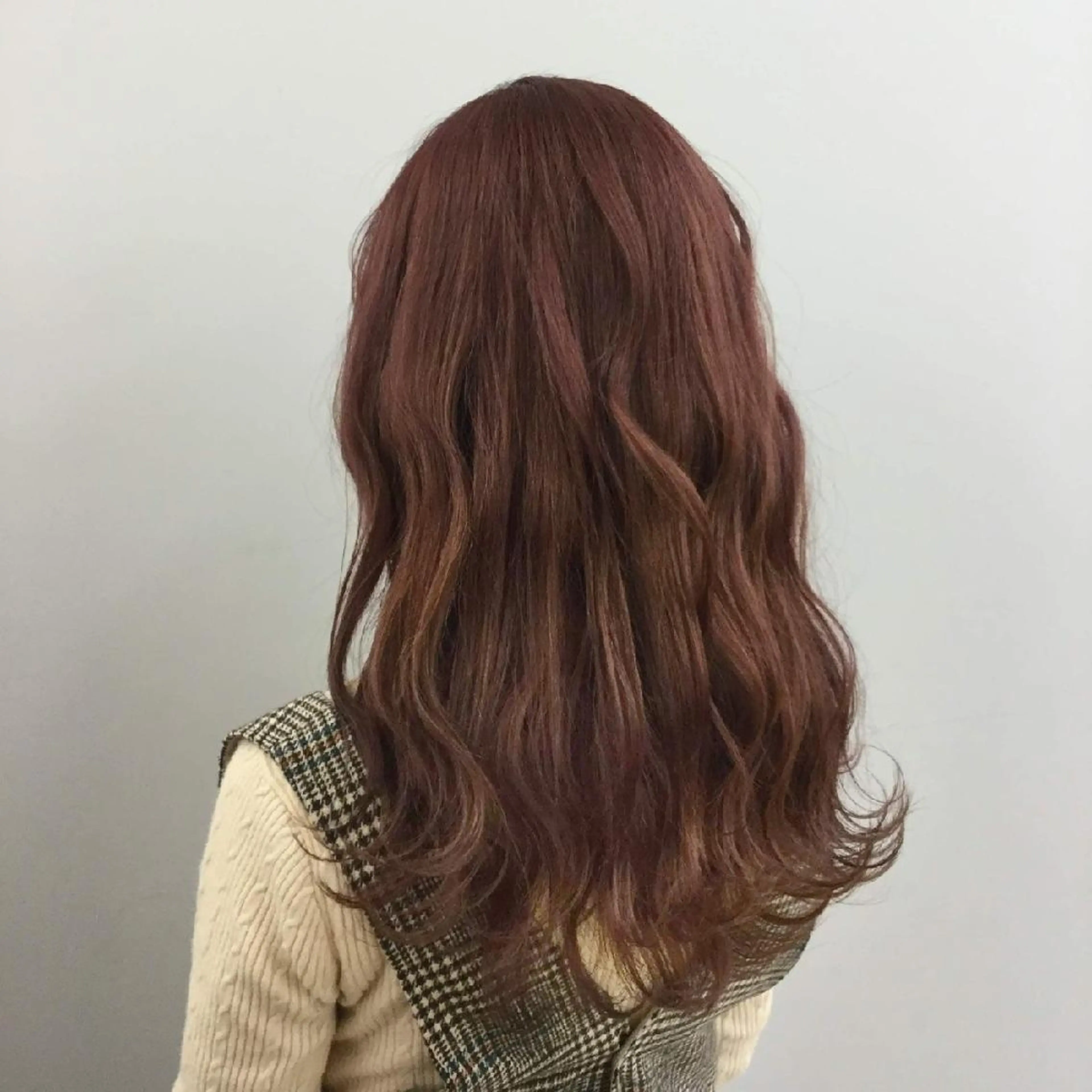 セミロング カラー ヘアカラー 艶髪サラサラカラー 🌈前原健吾のヘアスタイル