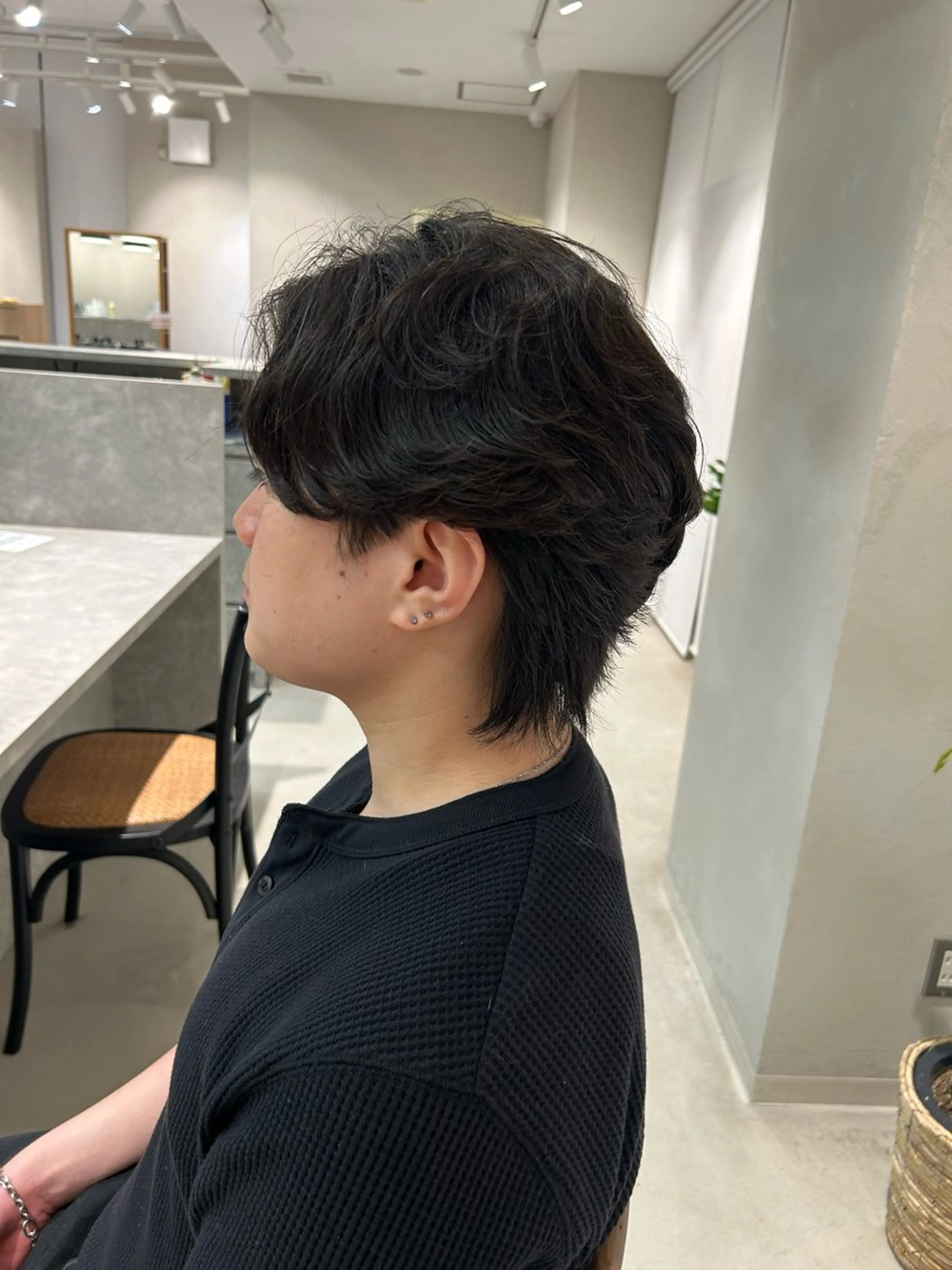 メンズカットパーマモデルの写真