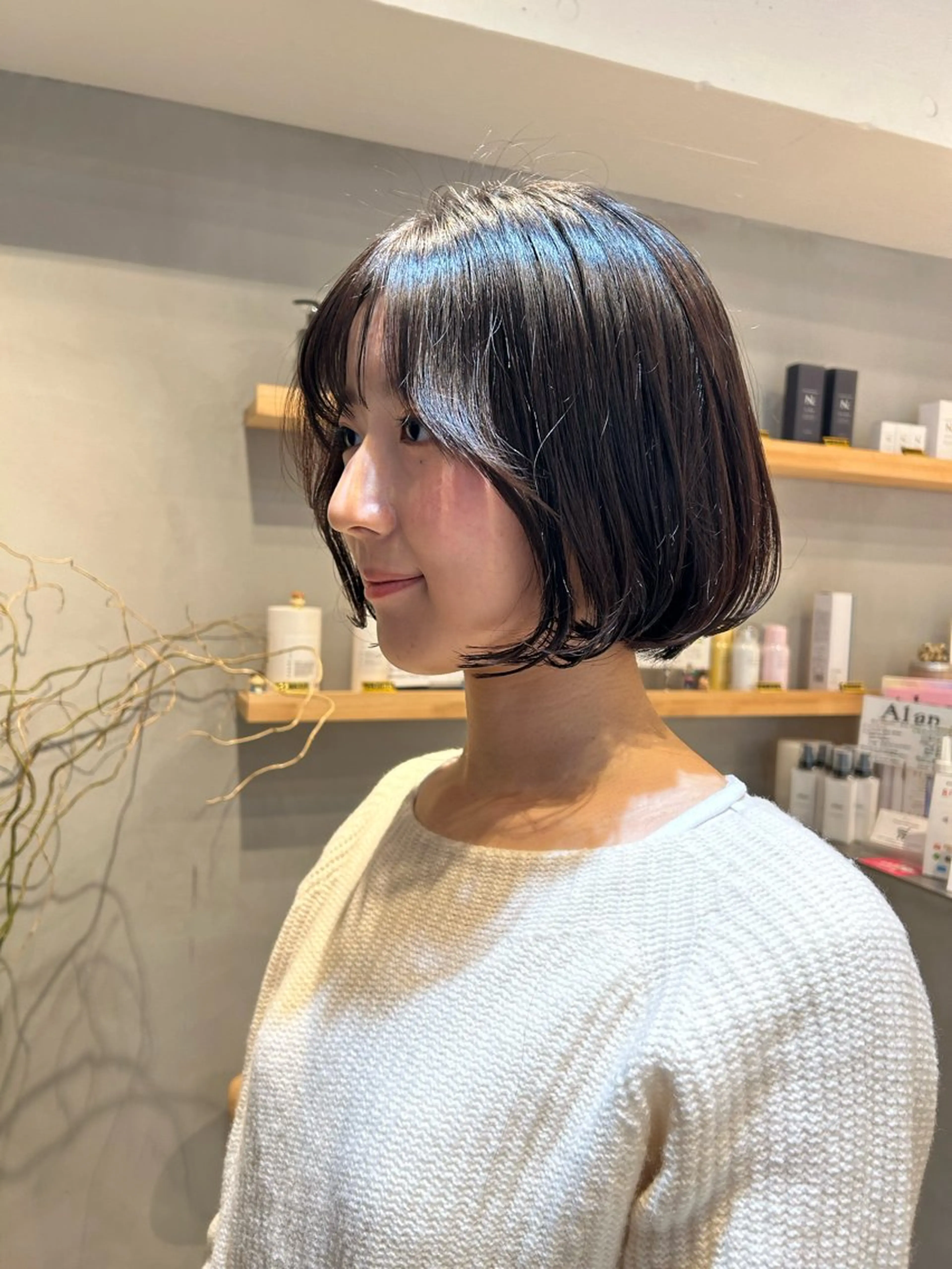 ショート 顔まわりレイヤー タンバルモリ 韓国風ヘア レイヤーカット カット トリートメント カトウ ユウカのヘアスタイル