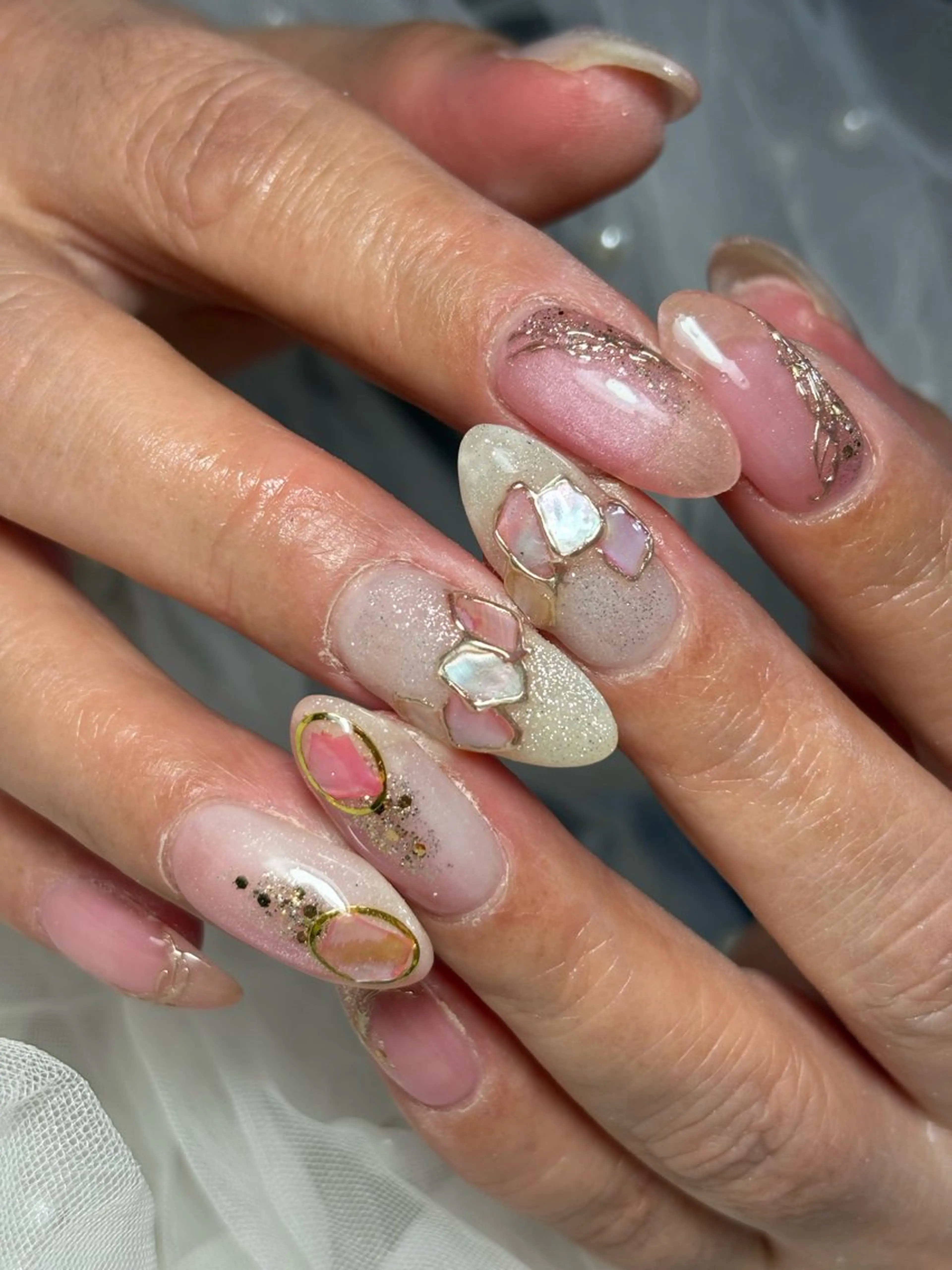 ネイル ハンドネイル フットネイル ✴︎ Delightのネイルデザイン