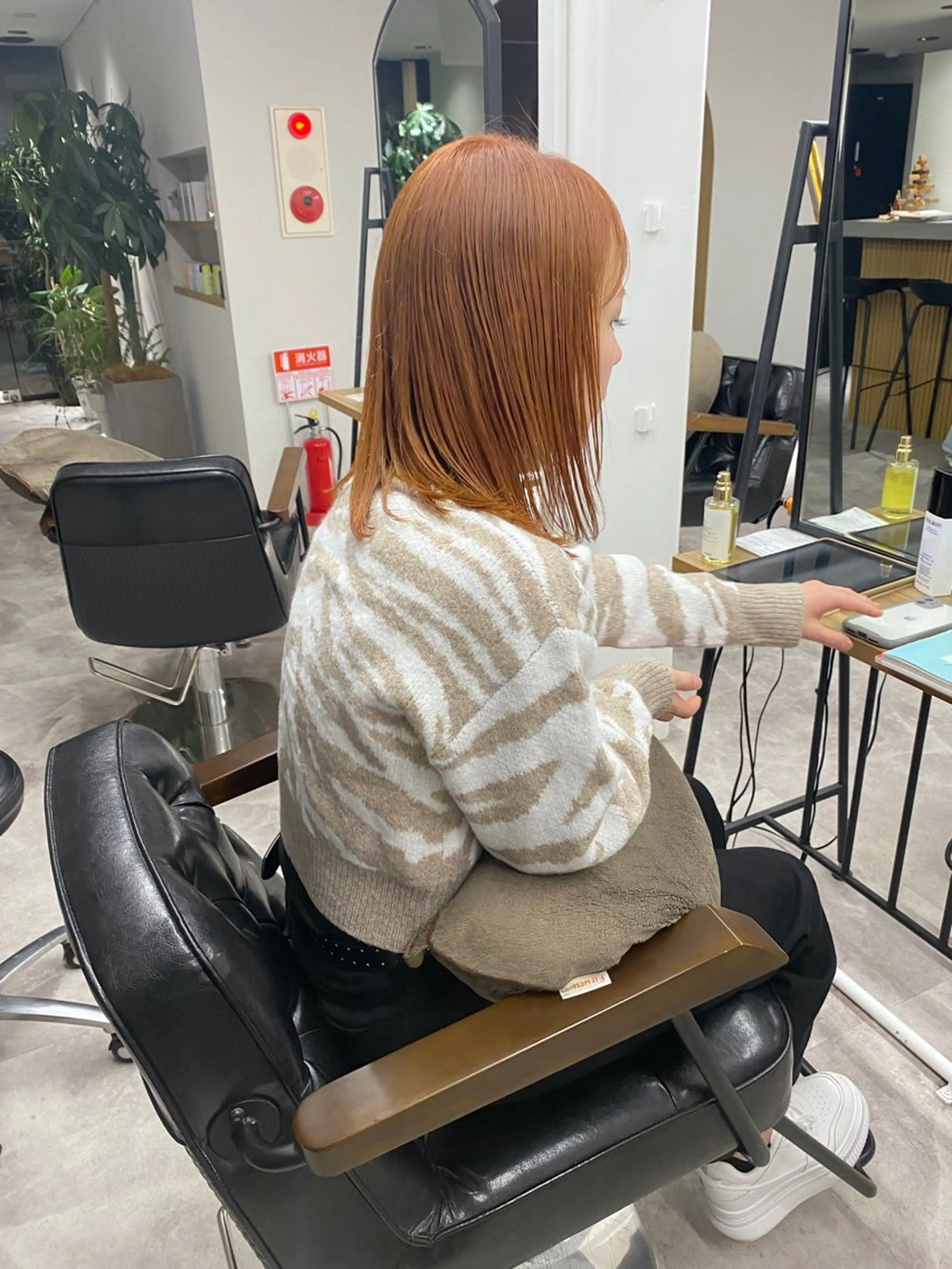 ミディアム カラー ベージュカラー ダブルカラー オレンジ オレンジベージュ カット ヘアカラー トリートメント 山﨑 大暉【ダブルカラー】のヘアスタイル