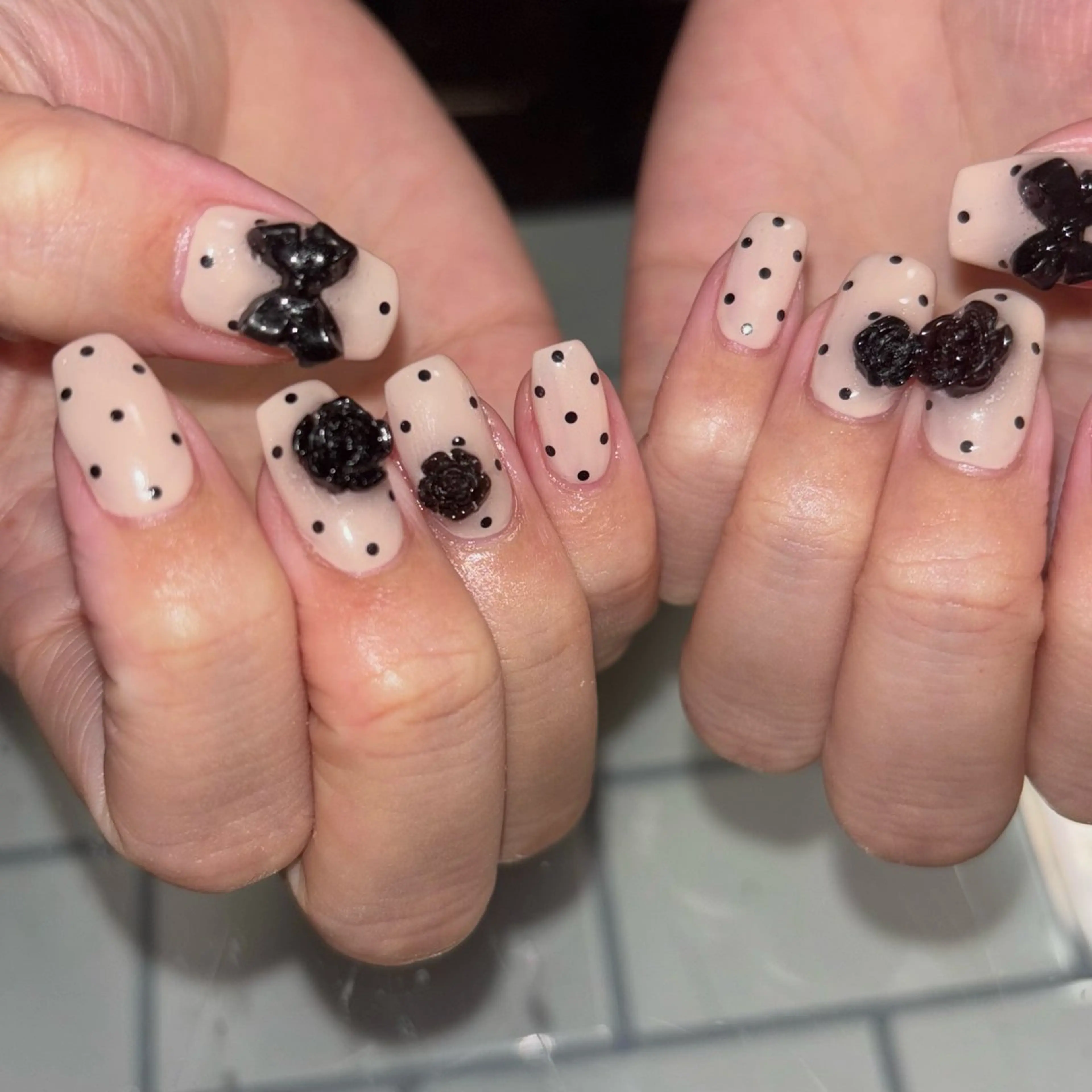 ネイル Sii nail 🤍SAKIのネイルデザイン