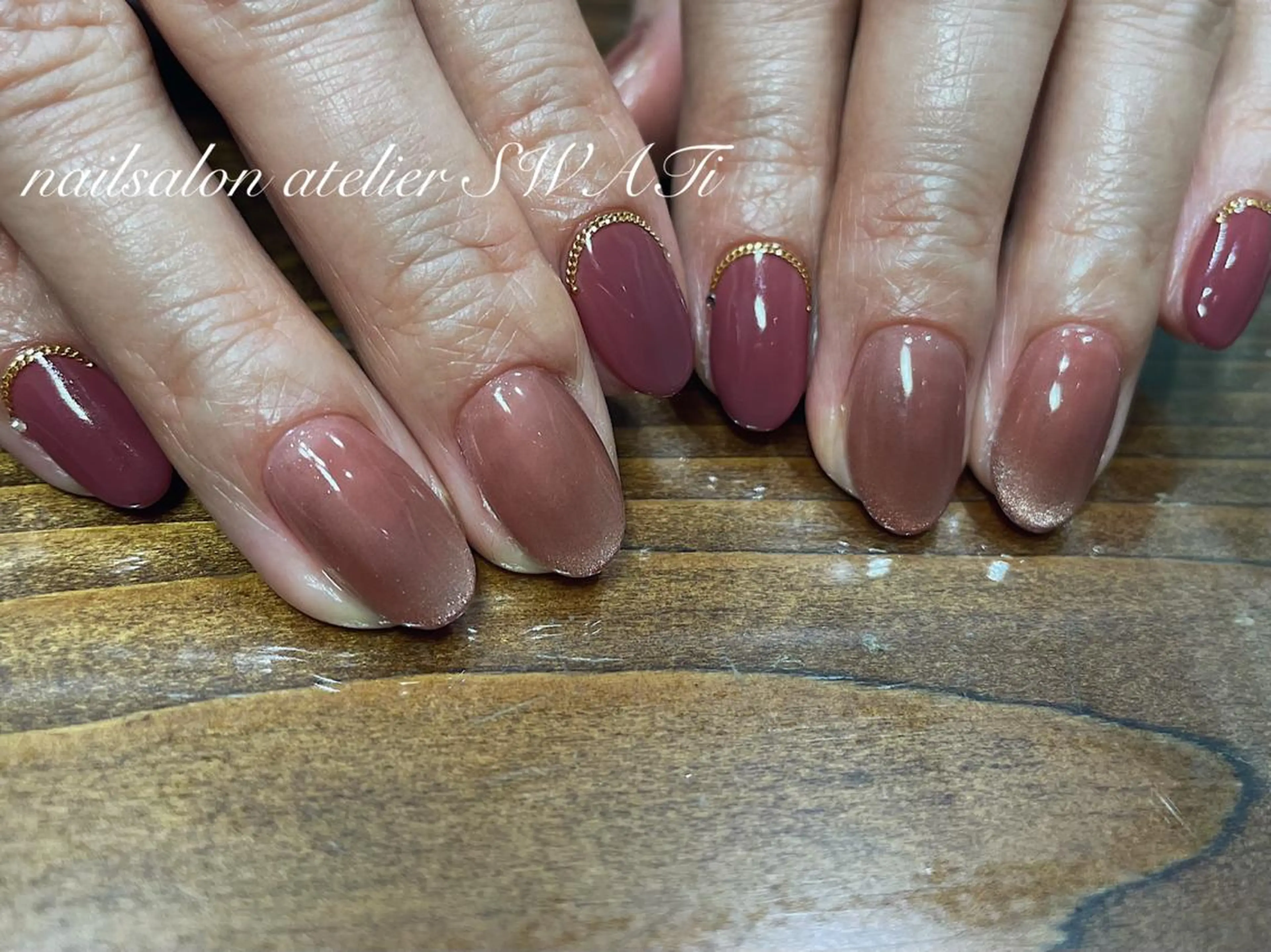 ネイル ヘアーサロン大野所属・nailsalon SWATiのネイルデザイン
